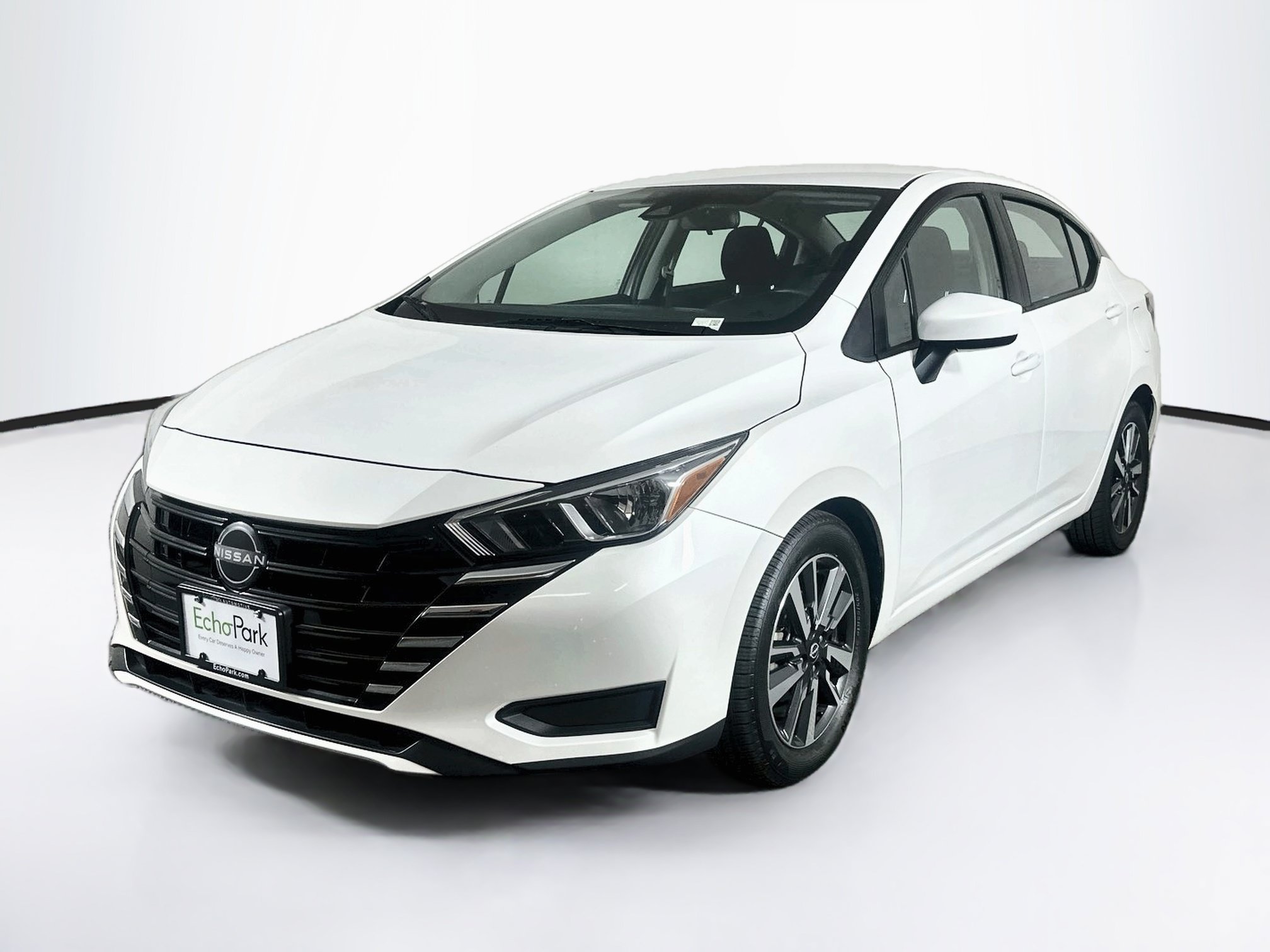 Used 2024 Nissan Versa SV SV CVT