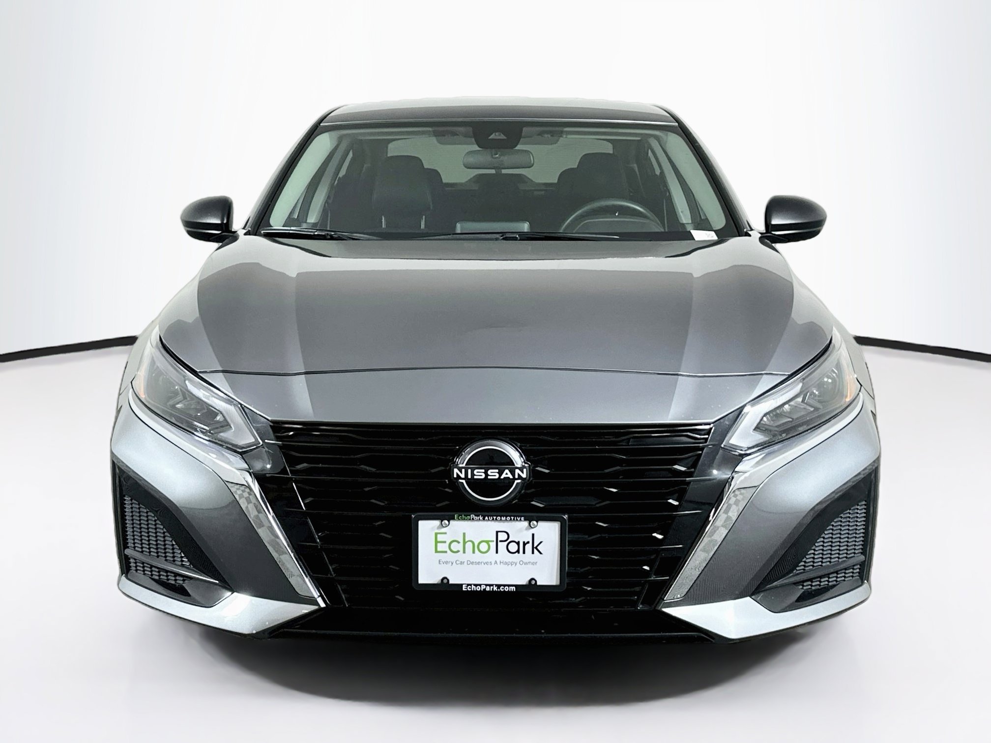 Used 2024 Nissan Altima 2.5 SV Sedan