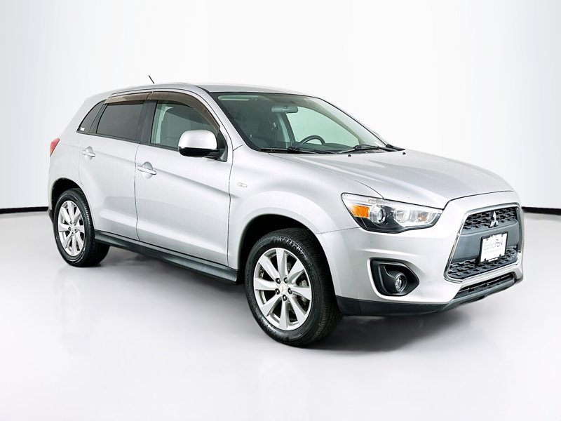 2015 Mitsubishi Outlander Sport 2.4 ES 2WD CVT's photo