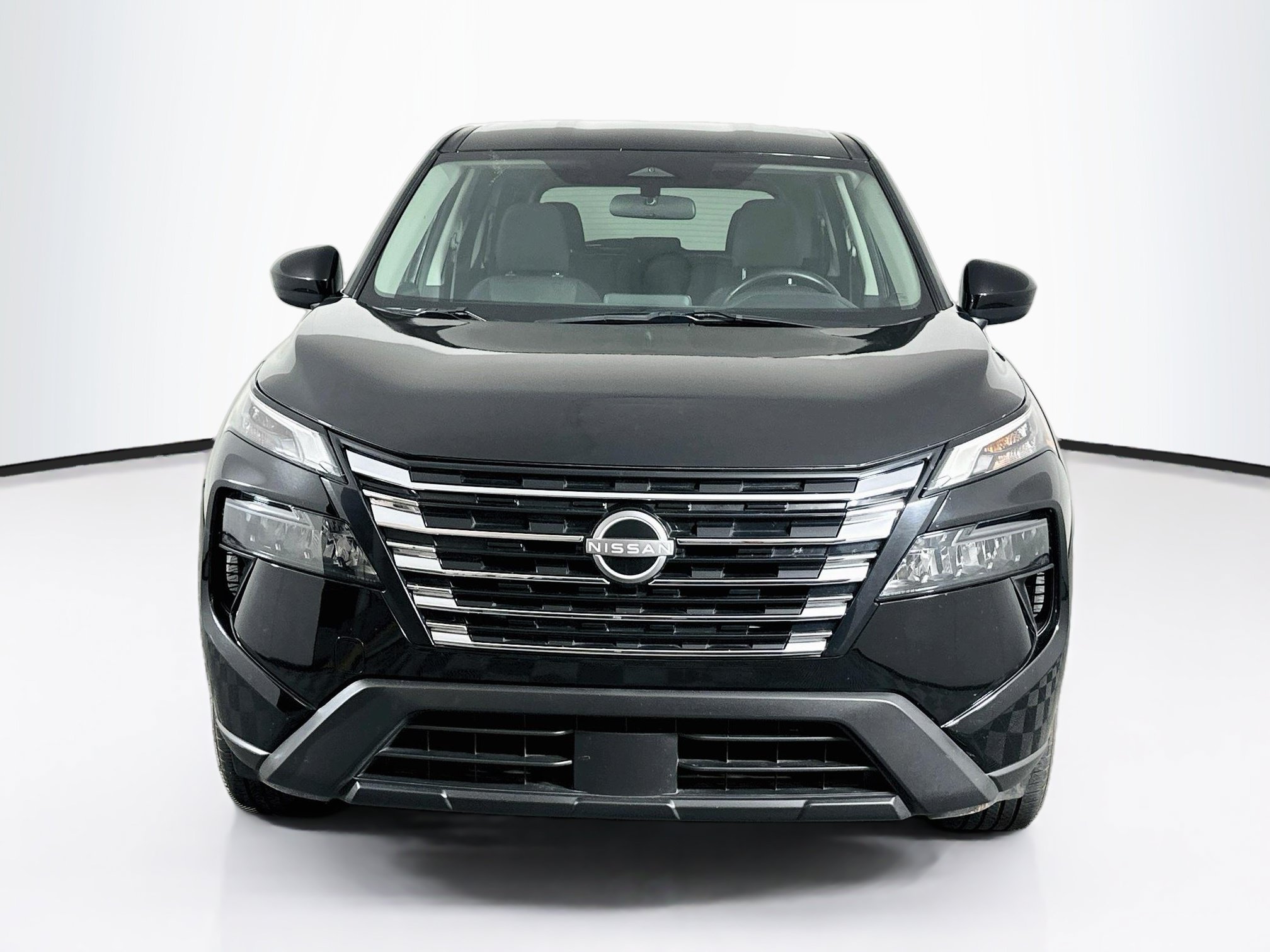 Used 2025 Nissan Rogue SV FWD SV