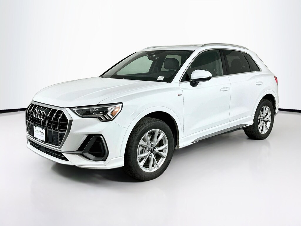 Used 2025 Audi Q3 S line Premium S line Premium 45 TFSI quattro