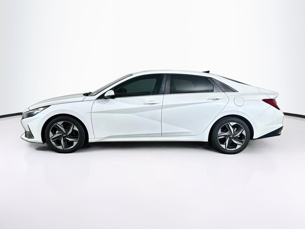 Used 2023 Hyundai Elantra Limited Limited IVT