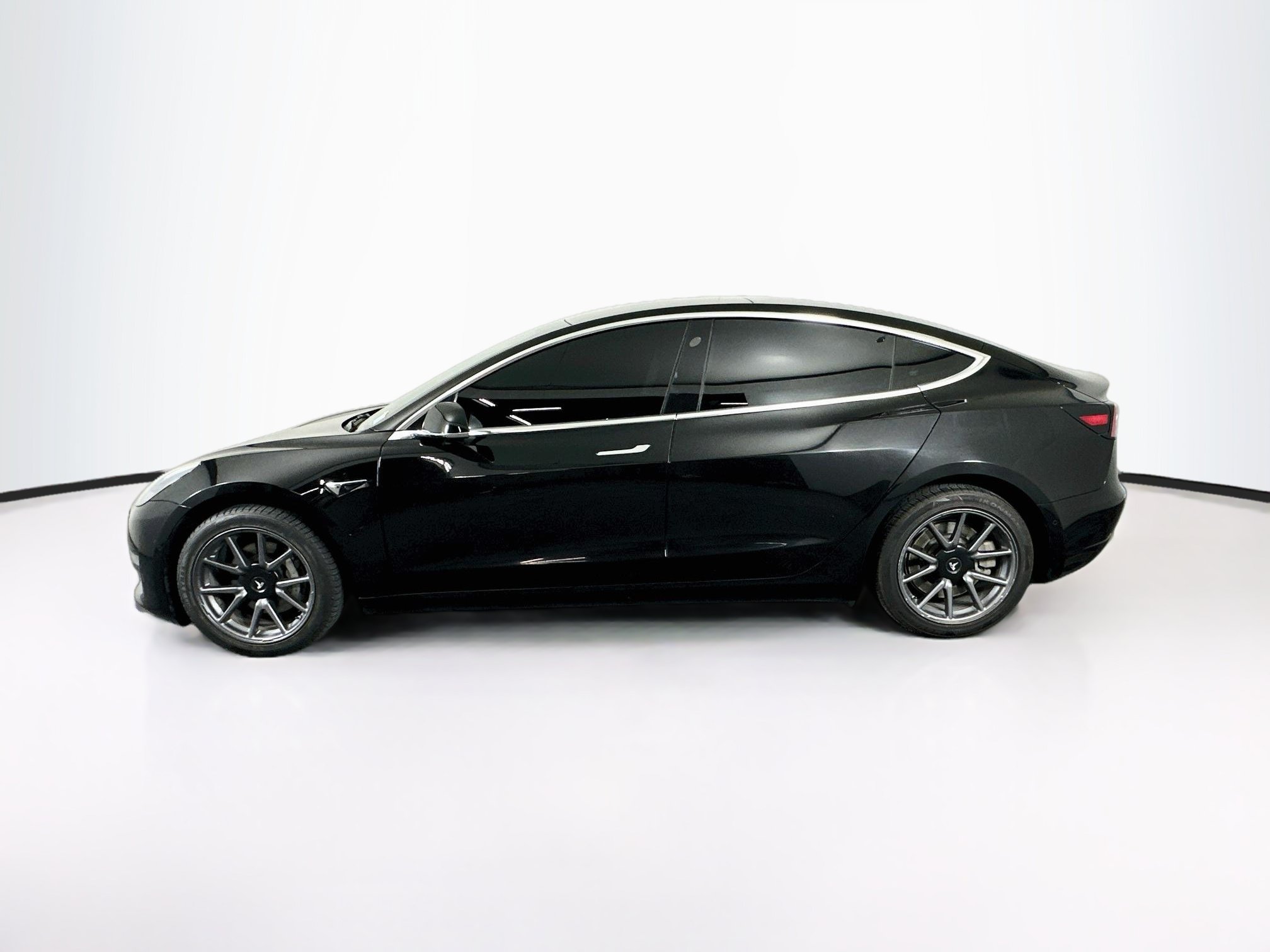 Used 2019 Tesla Model 3 Standard Range Plus Standard Range Plus RWD