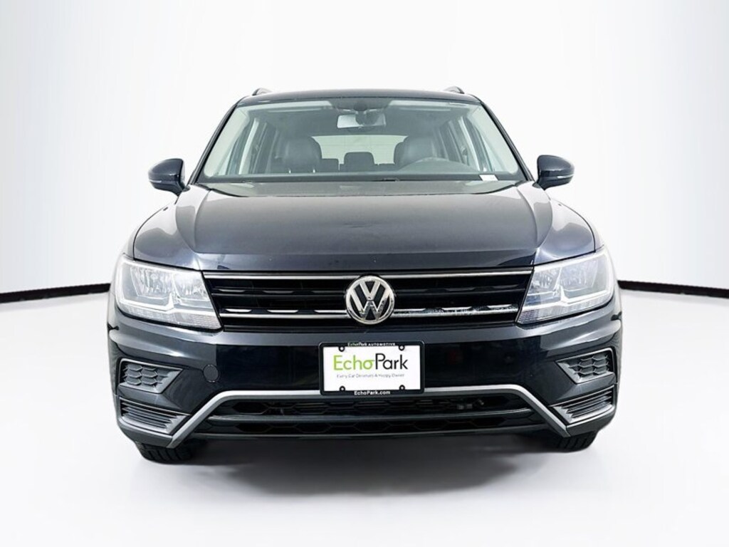 Used 2018 Volkswagen Tiguan SE 2.0T SE 4MOTION