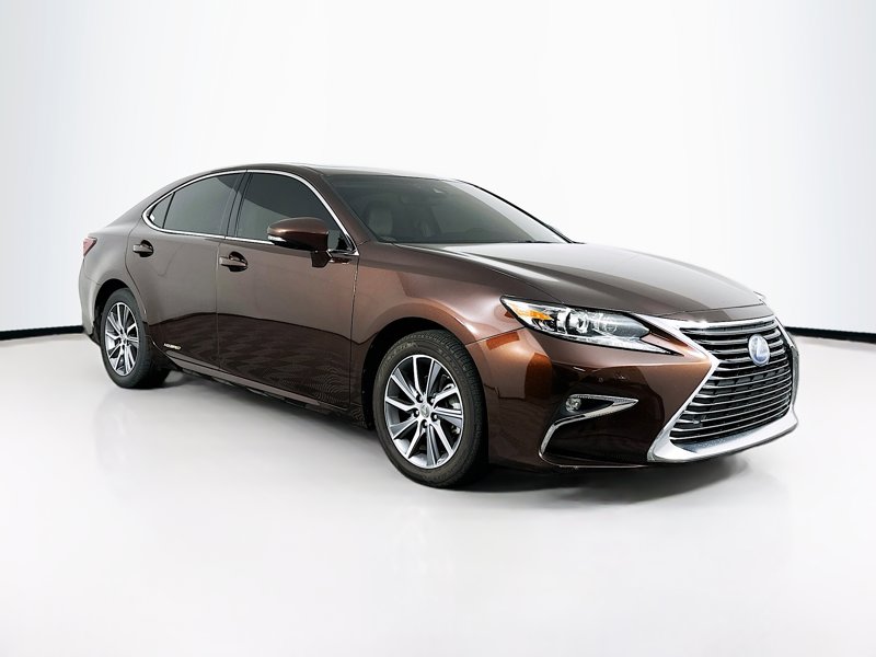 2016 Lexus ES 300h