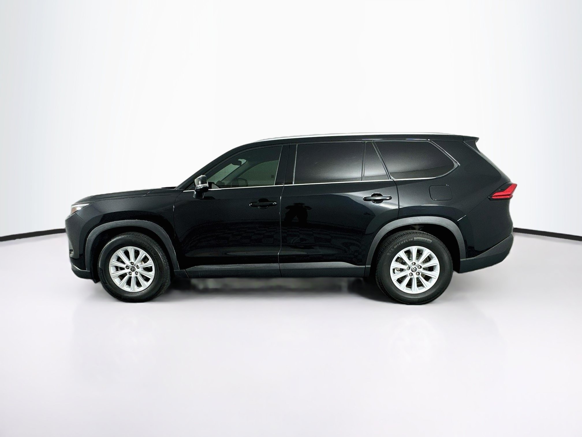 Used 2024 Toyota Grand Highlander XLE XLE AWD