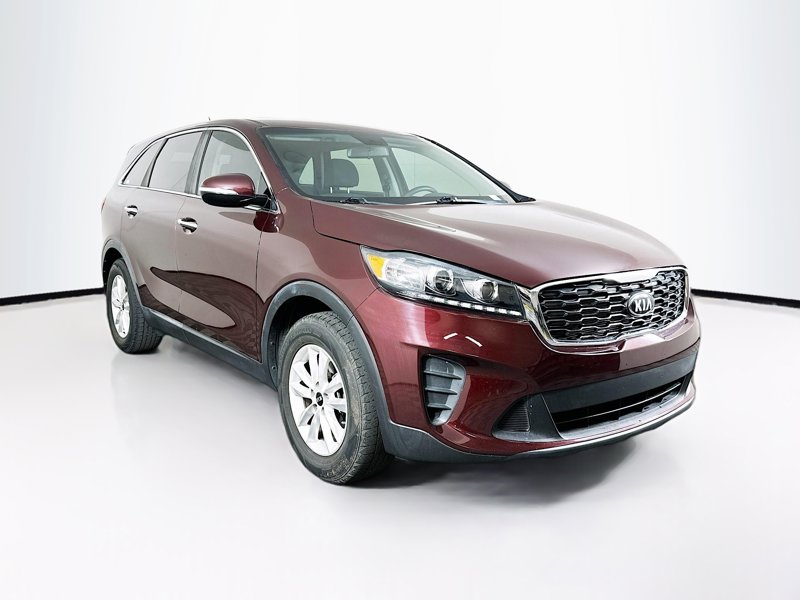 2020 Kia Sorento LX's photo