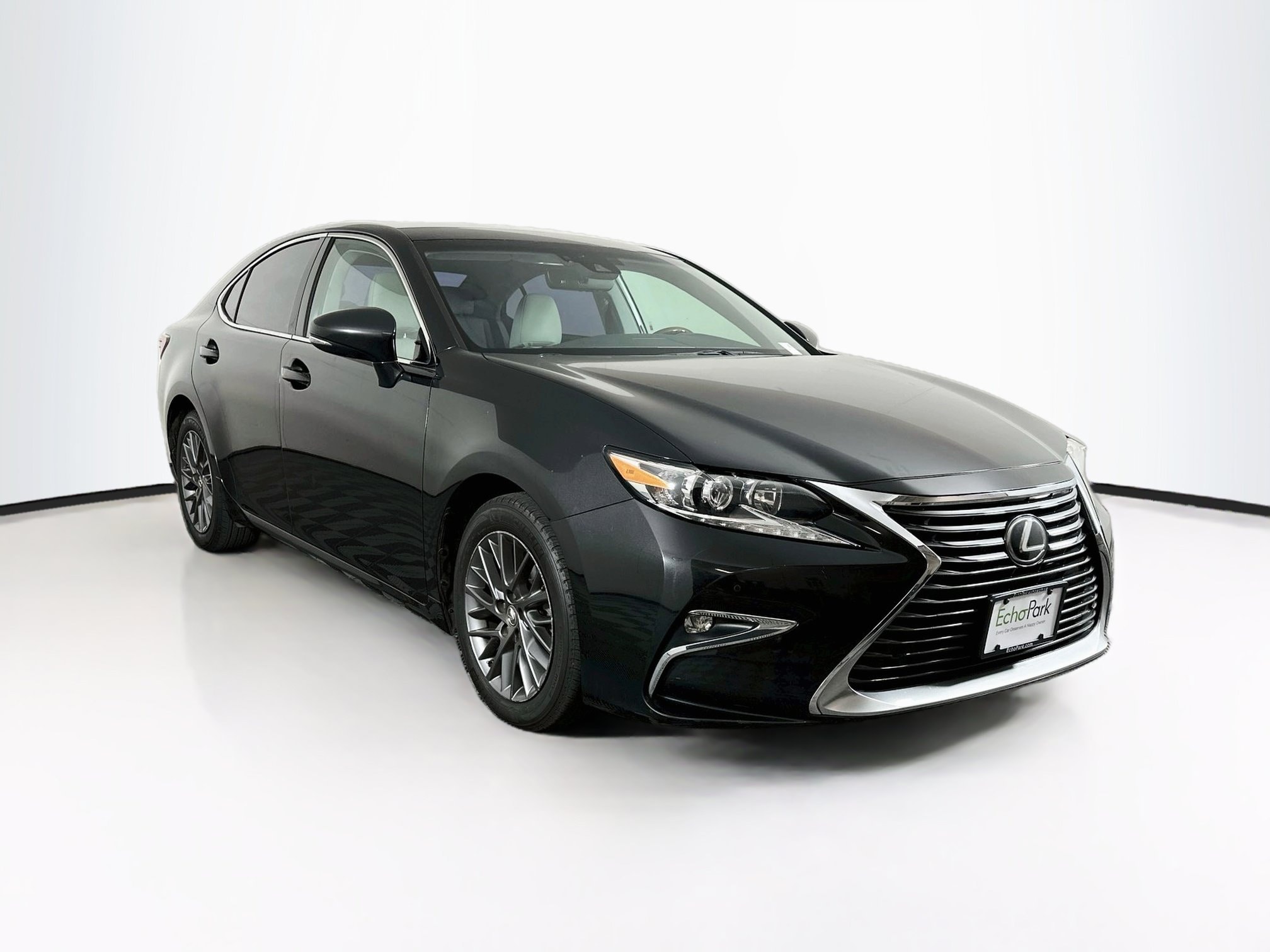 2018 Lexus ES