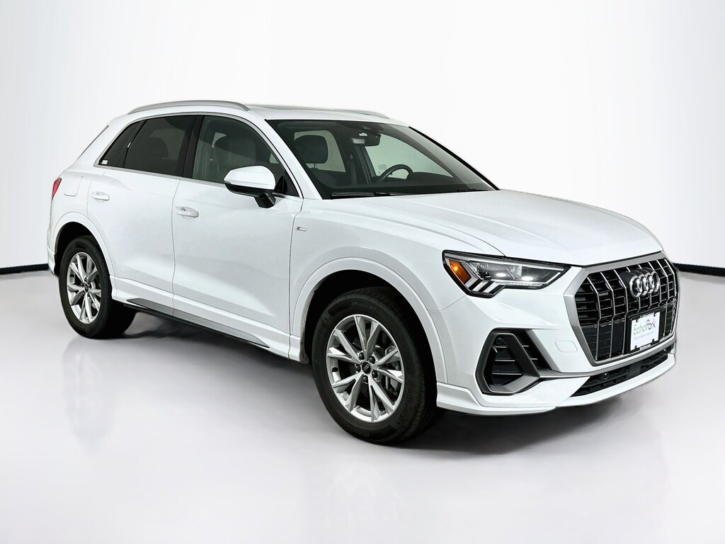 Used 2025 Audi Q3 S line Premium S line Premium 45 TFSI quattro