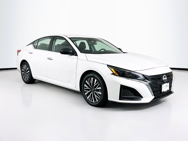 2025 Nissan Altima 2.5 SV's photo
