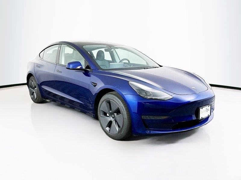 2023 Tesla Model 3 -'s photo
