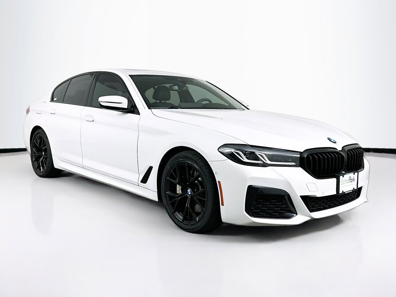 2022 BMW 5 Series 530i's photo