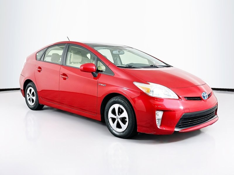 2013 Toyota Prius Four's photo