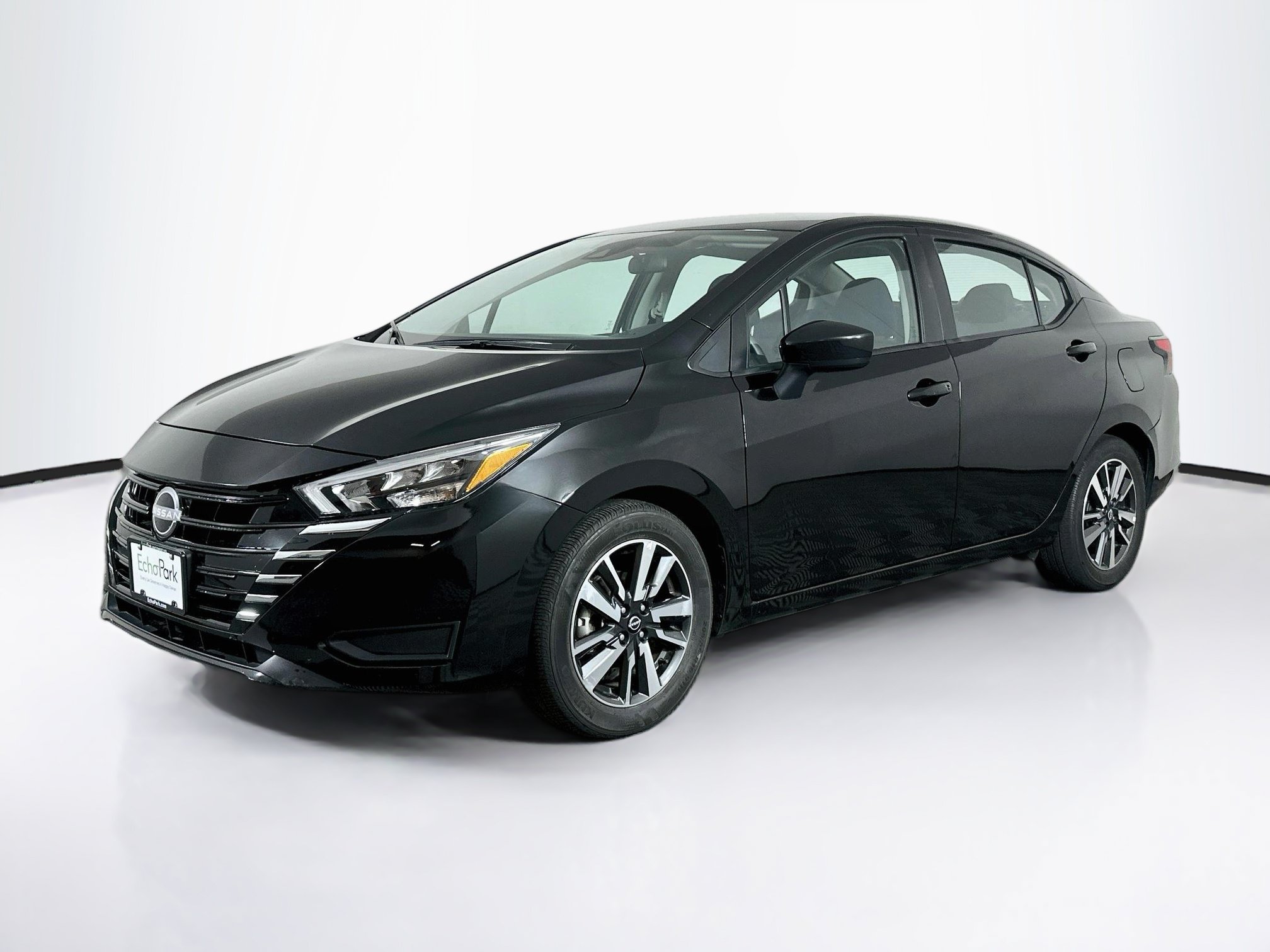Used 2025 Nissan Versa SV SV CVT