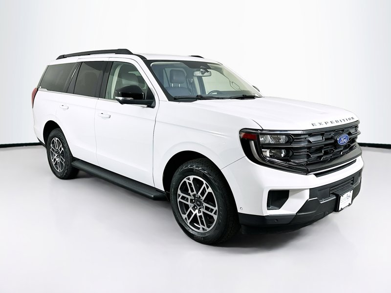 2025 Ford Expedition Active 4x4's photo