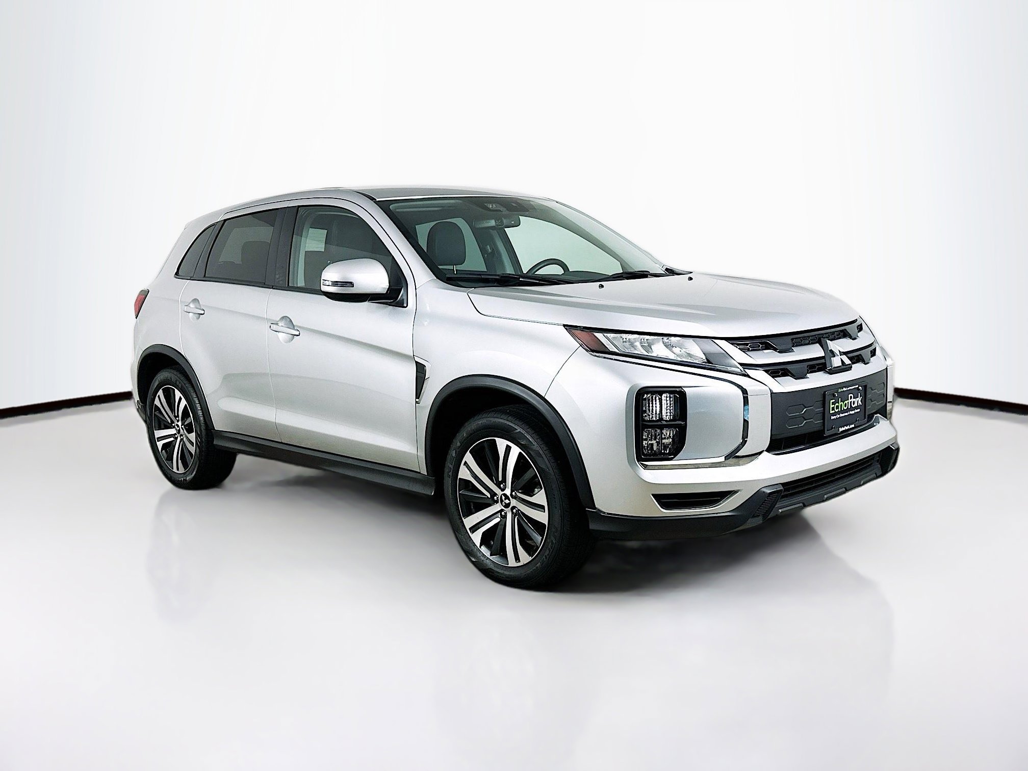 2025 Mitsubishi Outlander Sport 2.0 SE AWC CVT's photo