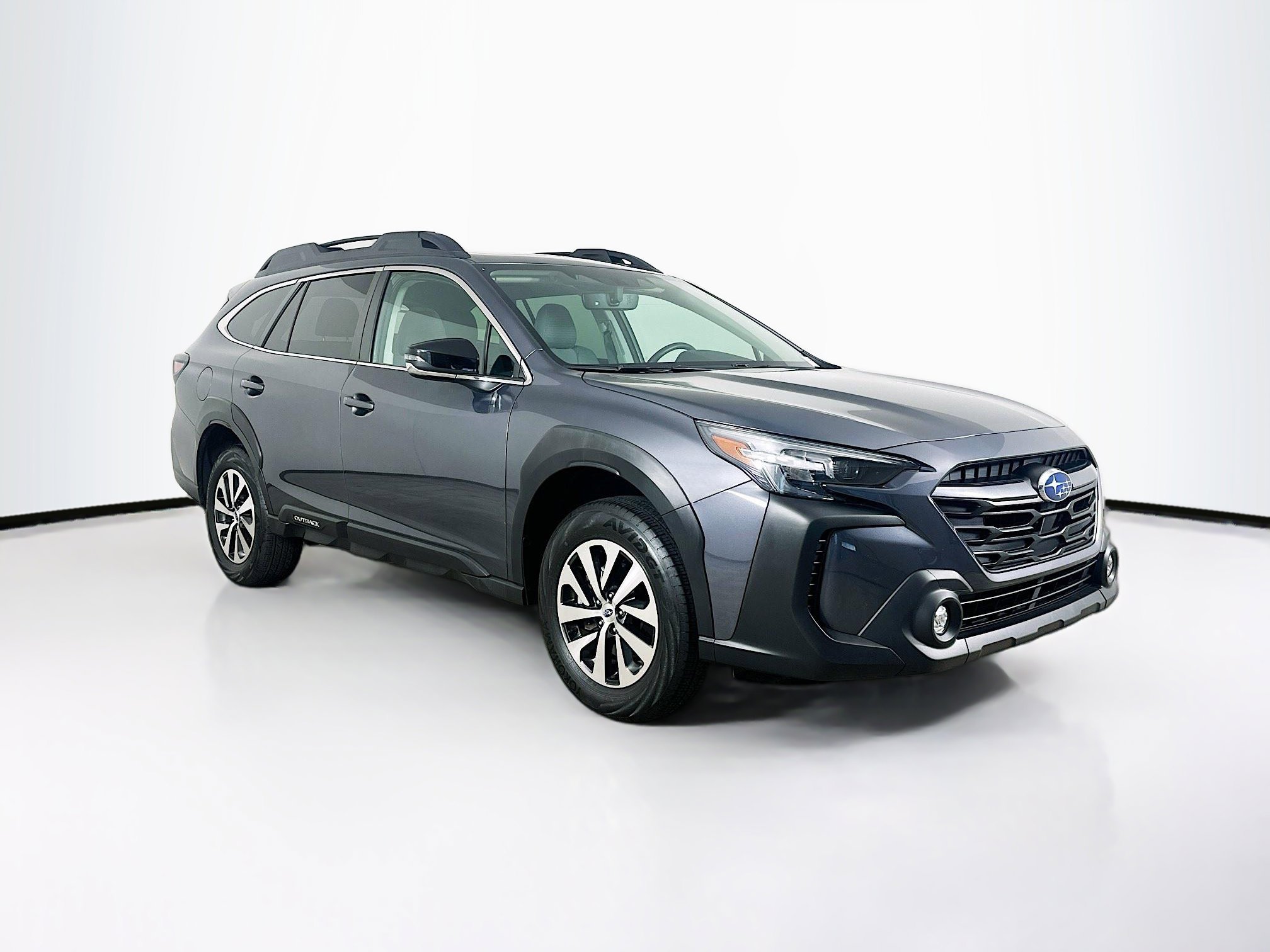 2024 Subaru Outback Premium's photo