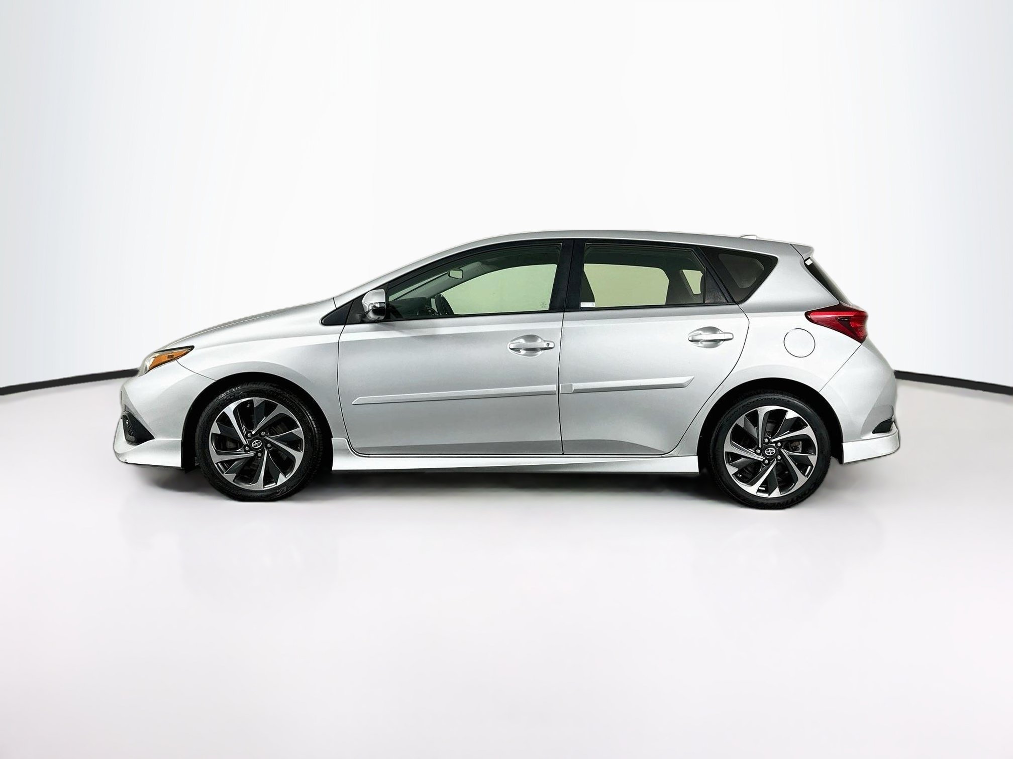 Used 2016 Scion iM iM (5dr HB Man (Natl)) HB Man
