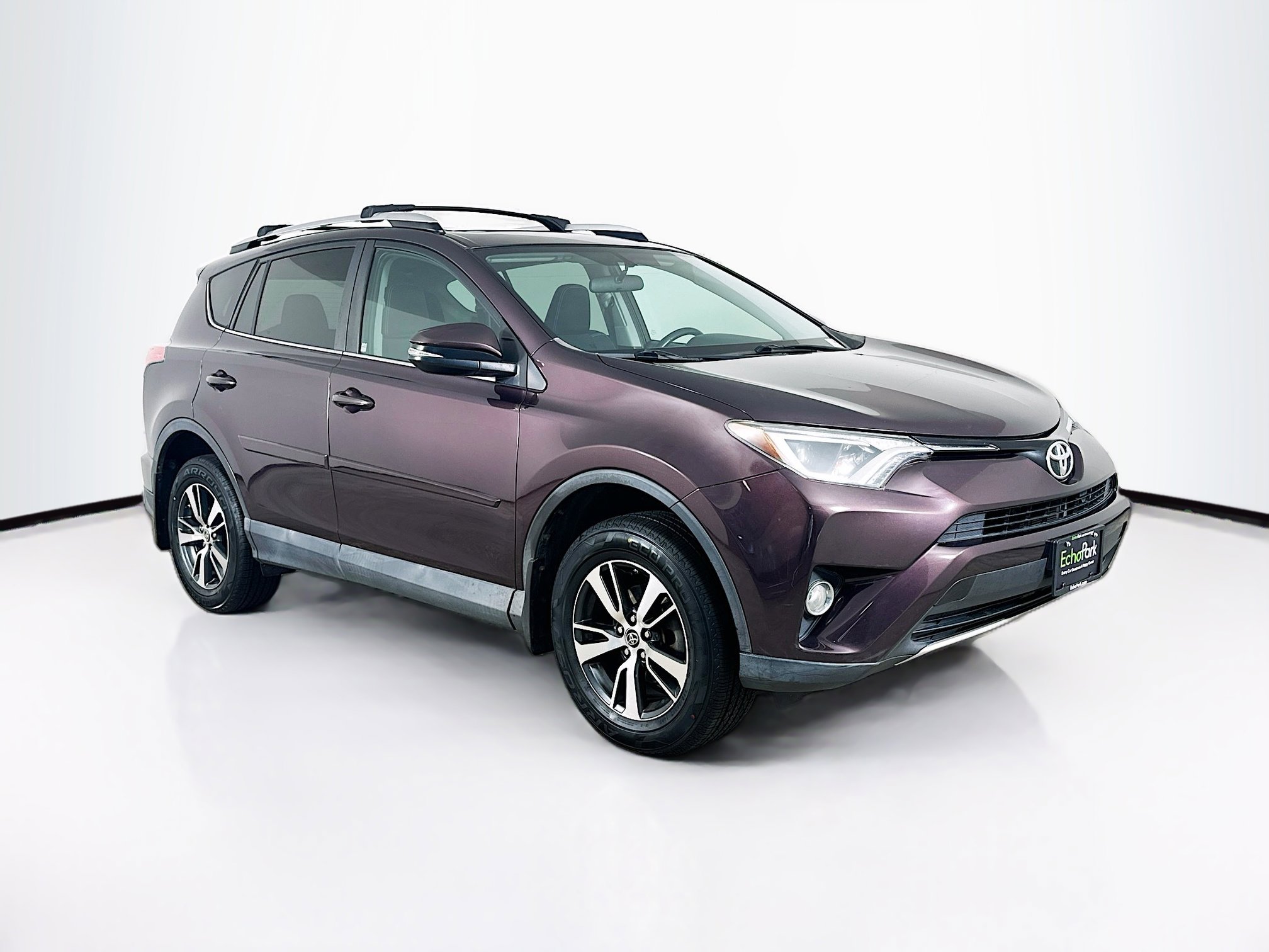 2016 Toyota RAV4 XLE AWD's photo