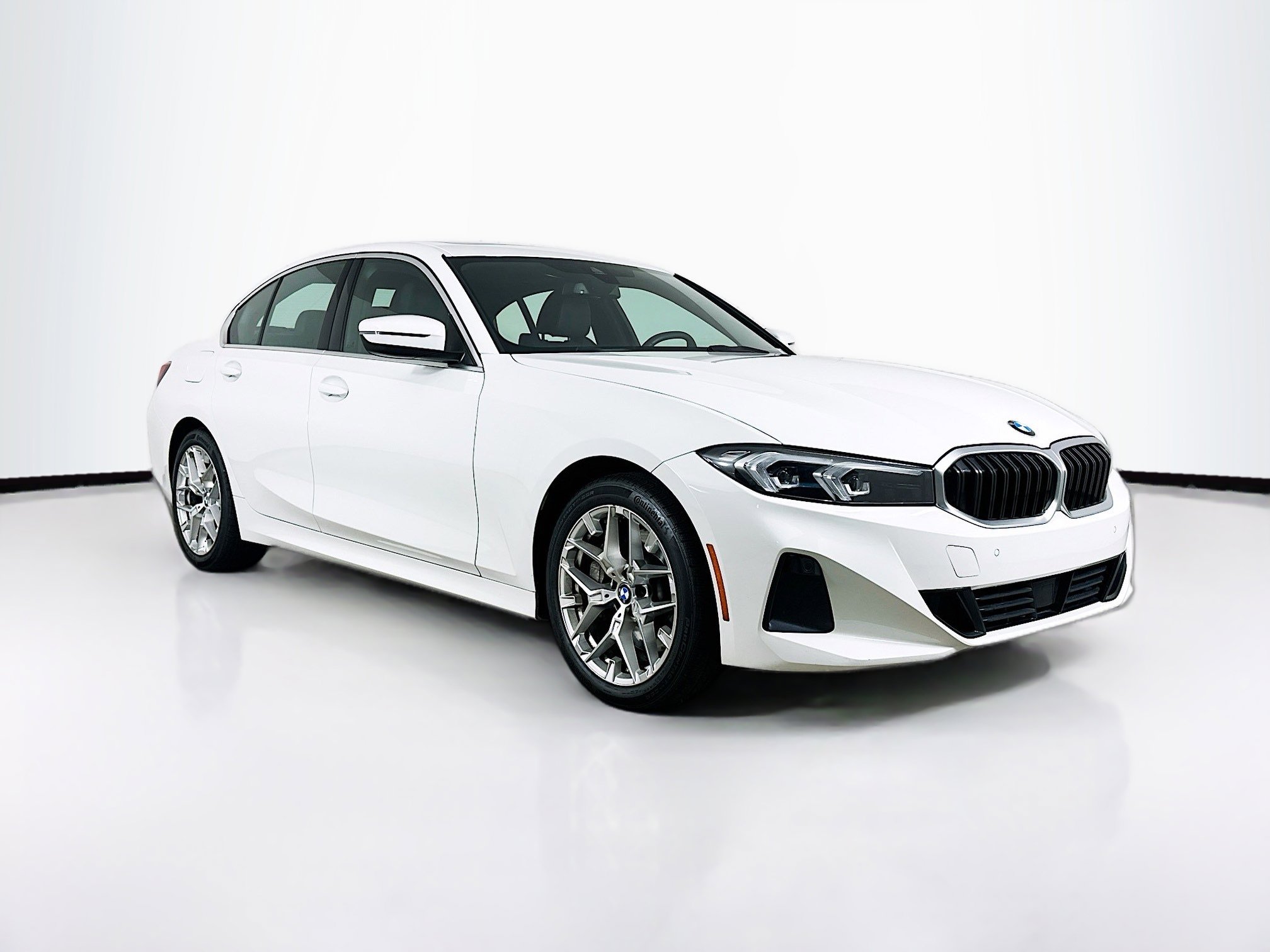 2025 BMW 3 Series 330i Sedan's photo