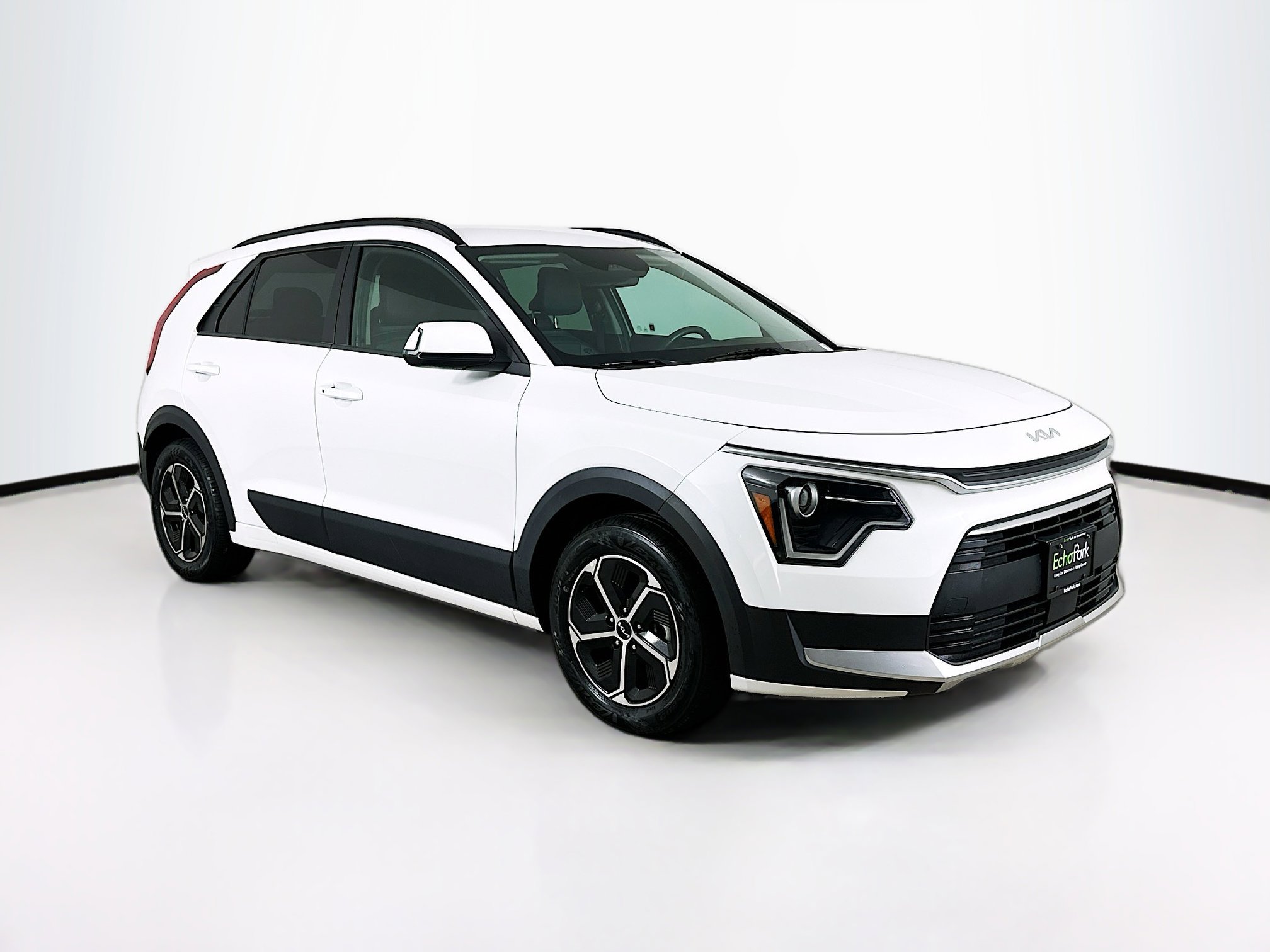 2023 Kia Niro EX's photo