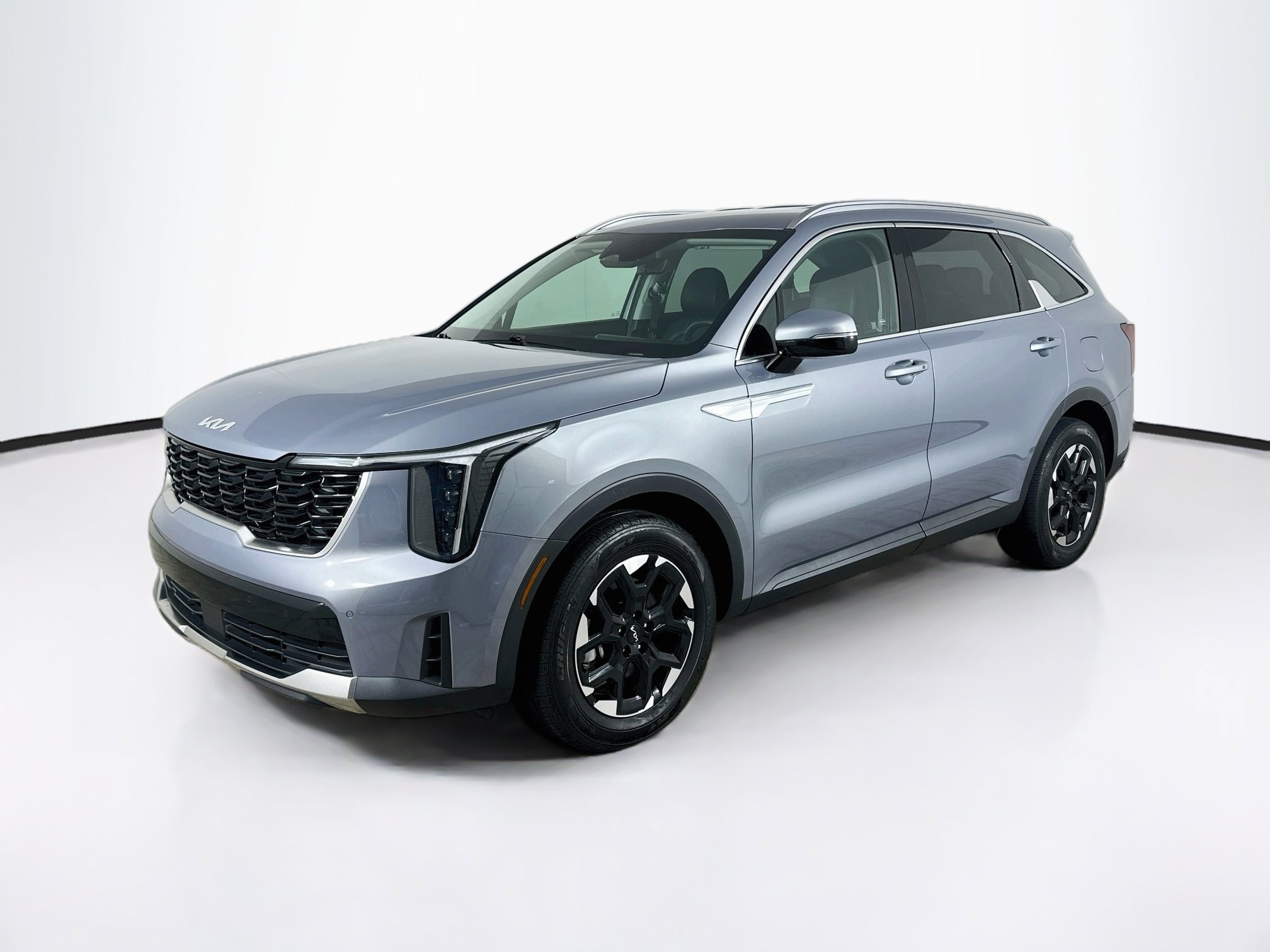 Used 2025 Kia Sorento S S FWD