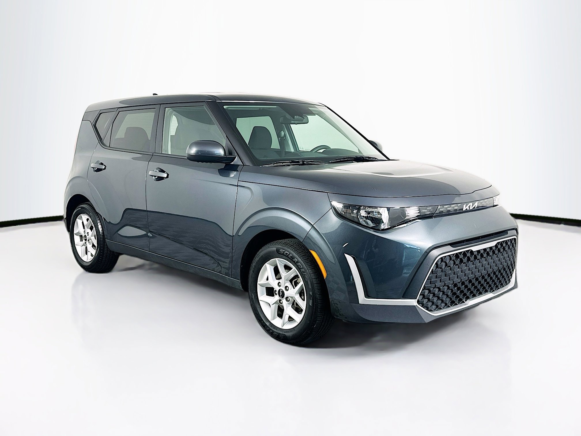 2025 Kia Soul 2.0L LX IVT's photo