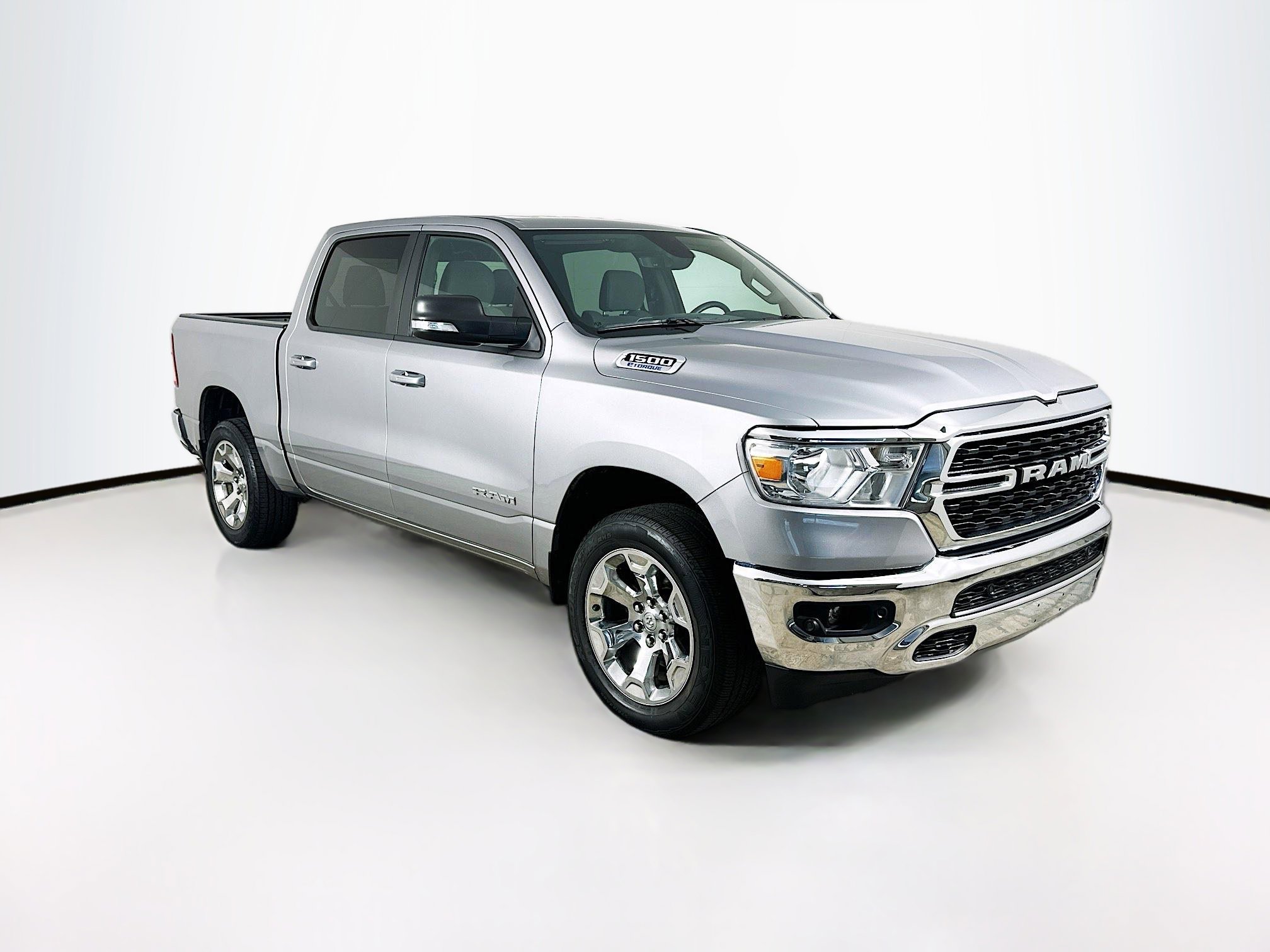 2022 RAM 1500 Big Horn/Lone Star 4x4 Crew Cab 5'7's photo