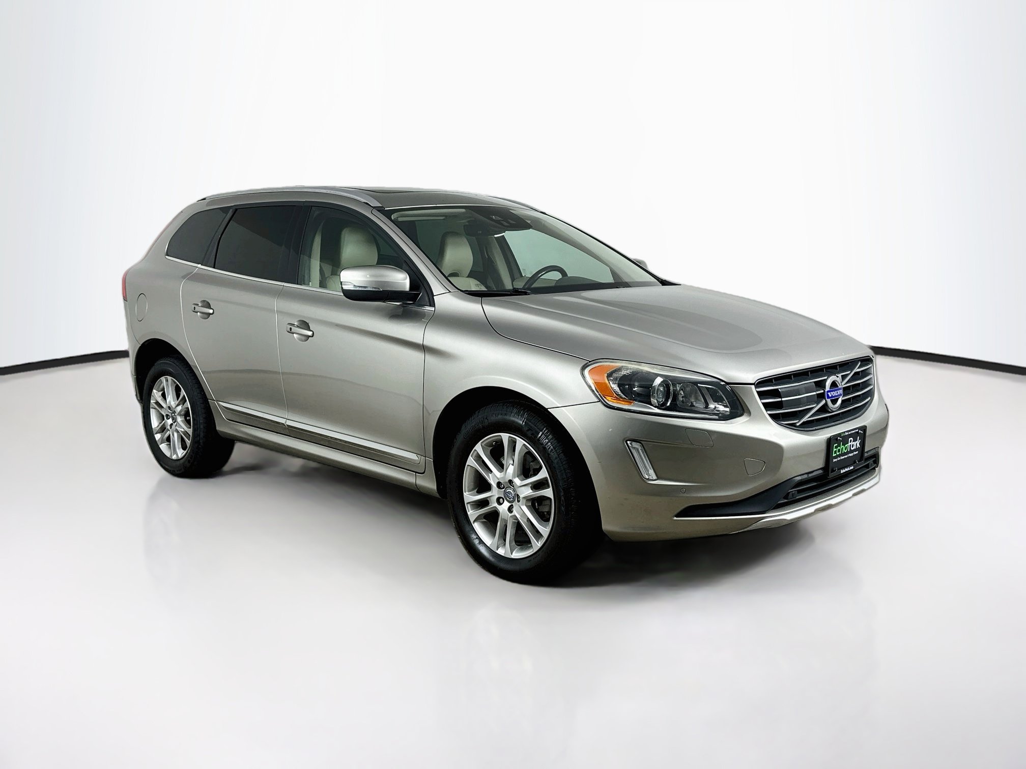 2015 Volvo XC60