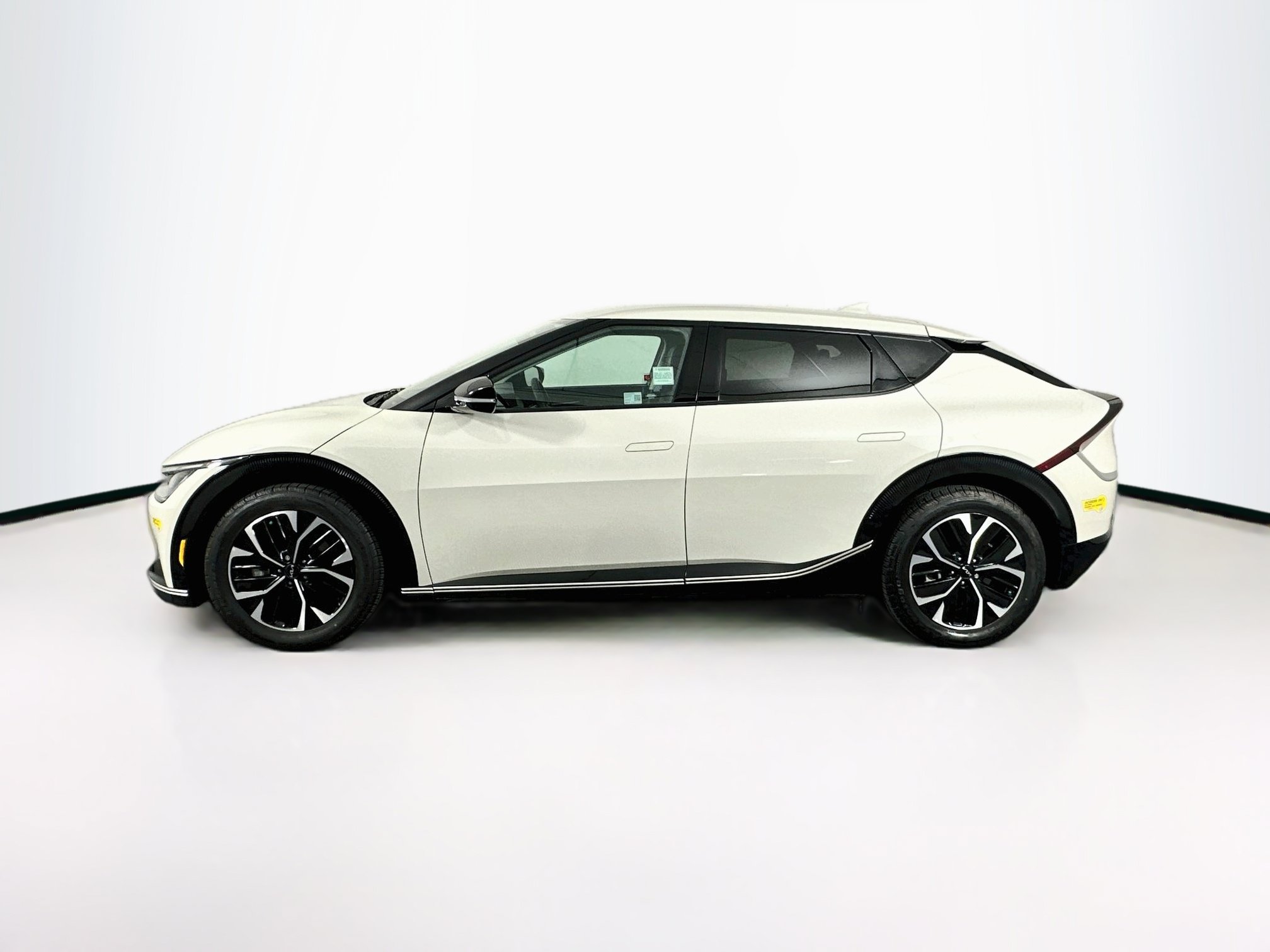 Used 2022 Kia EV6 Wind Wind RWD