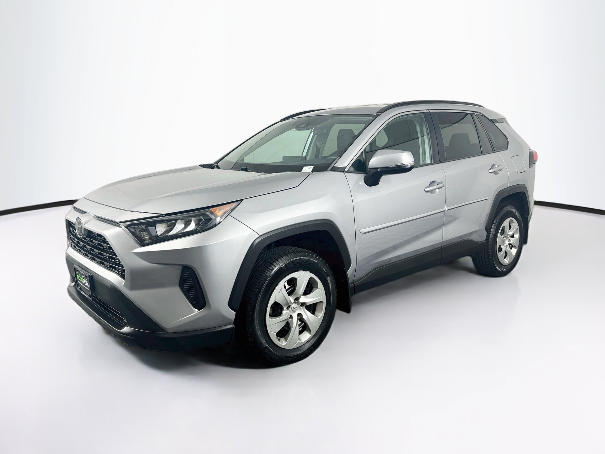 Used 2020 Toyota RAV4 LE LE FWD