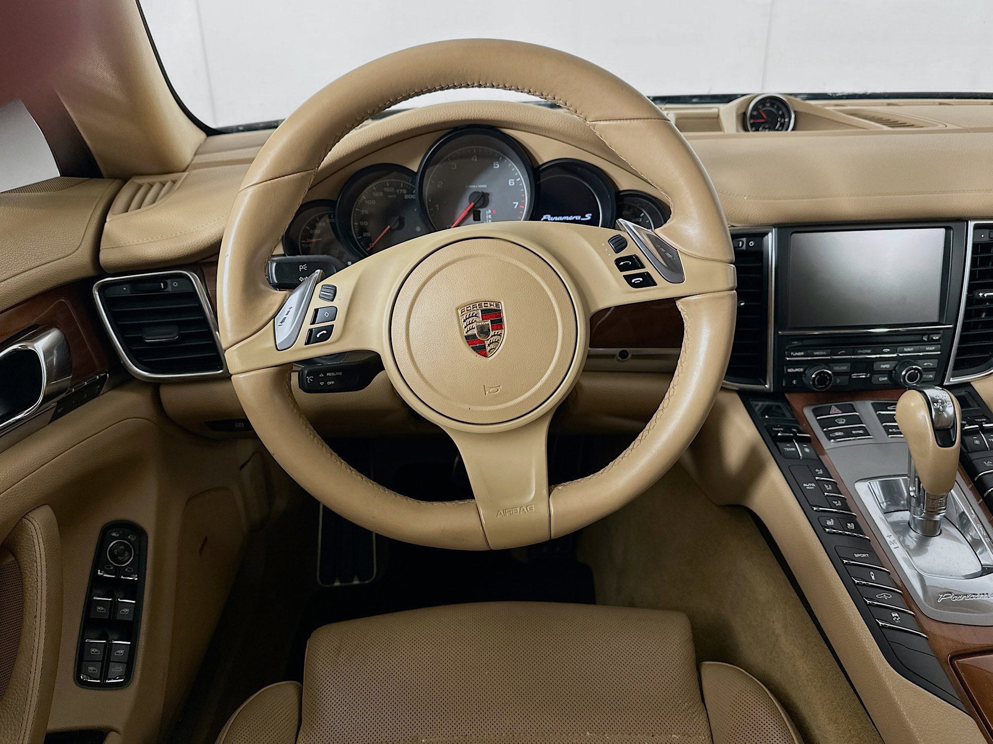 2014 Porsche Panamera S - Photo 14