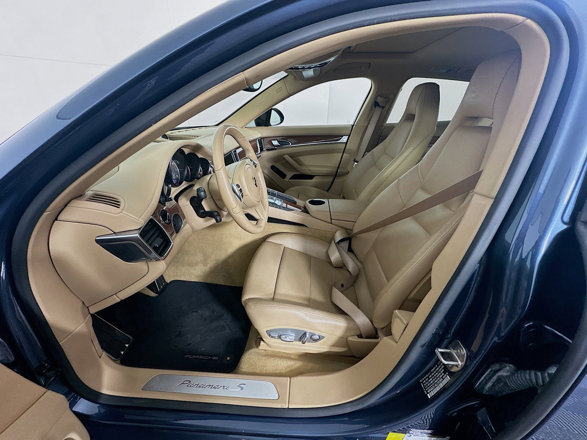 2014 Porsche Panamera S - Photo 11
