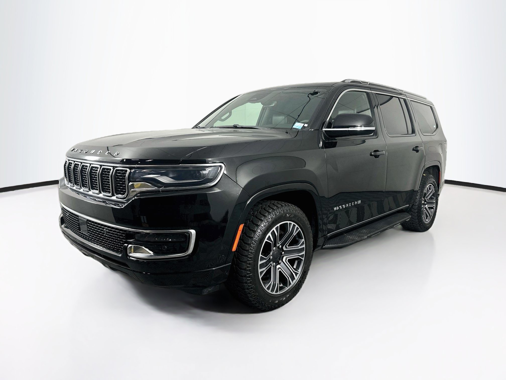 Used 2023 Jeep Wagoneer Wagoneer Series I 4x4 (4x4) 4x4