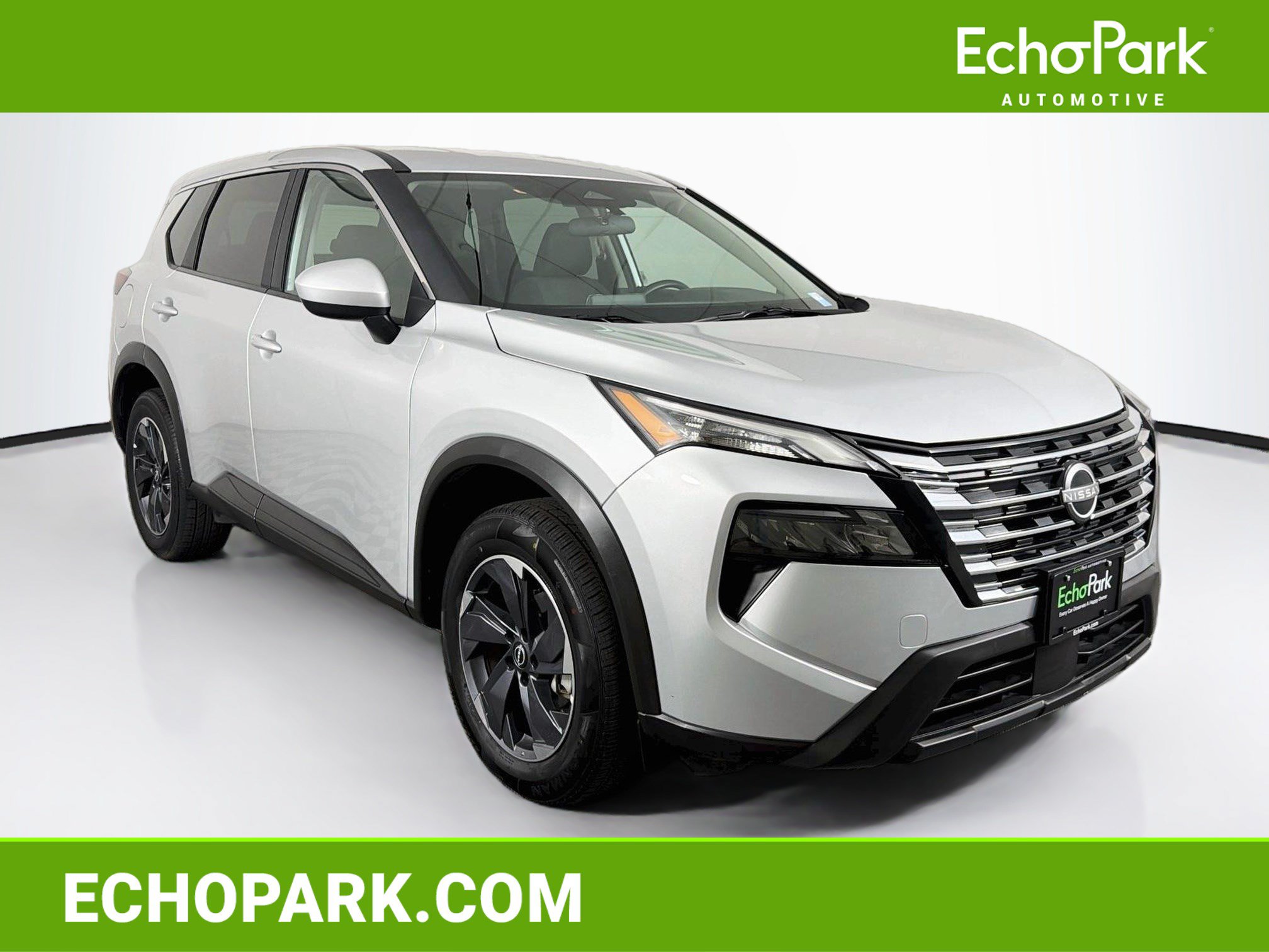 Used 2025 Nissan Rogue SV FWD SV