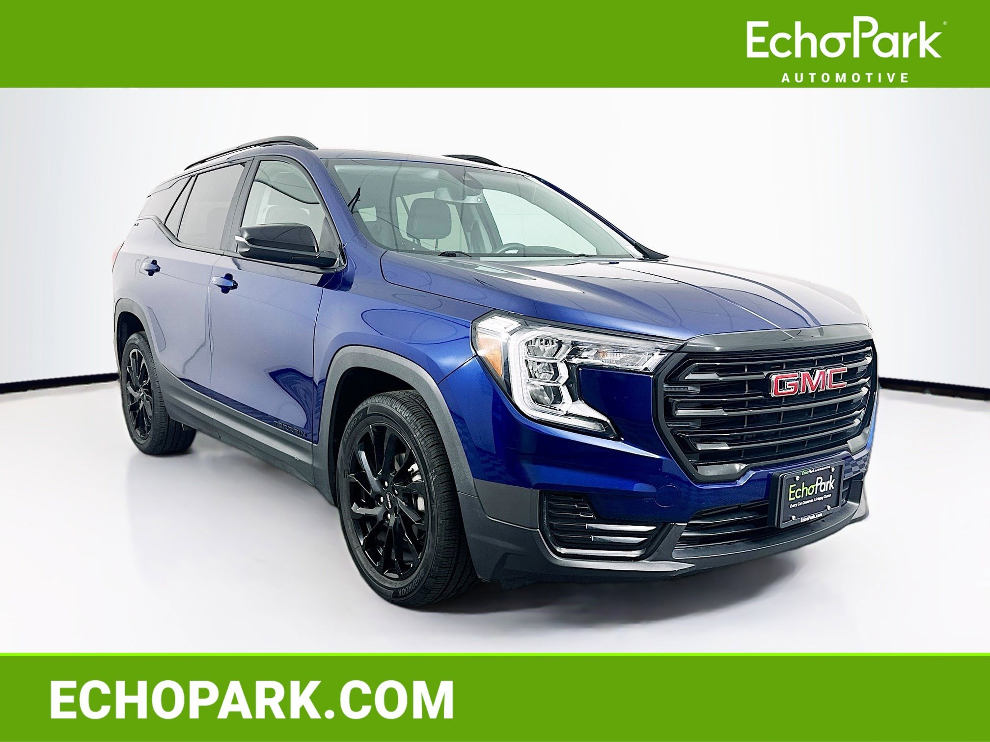 2023 GMC Terrain SLE's photo