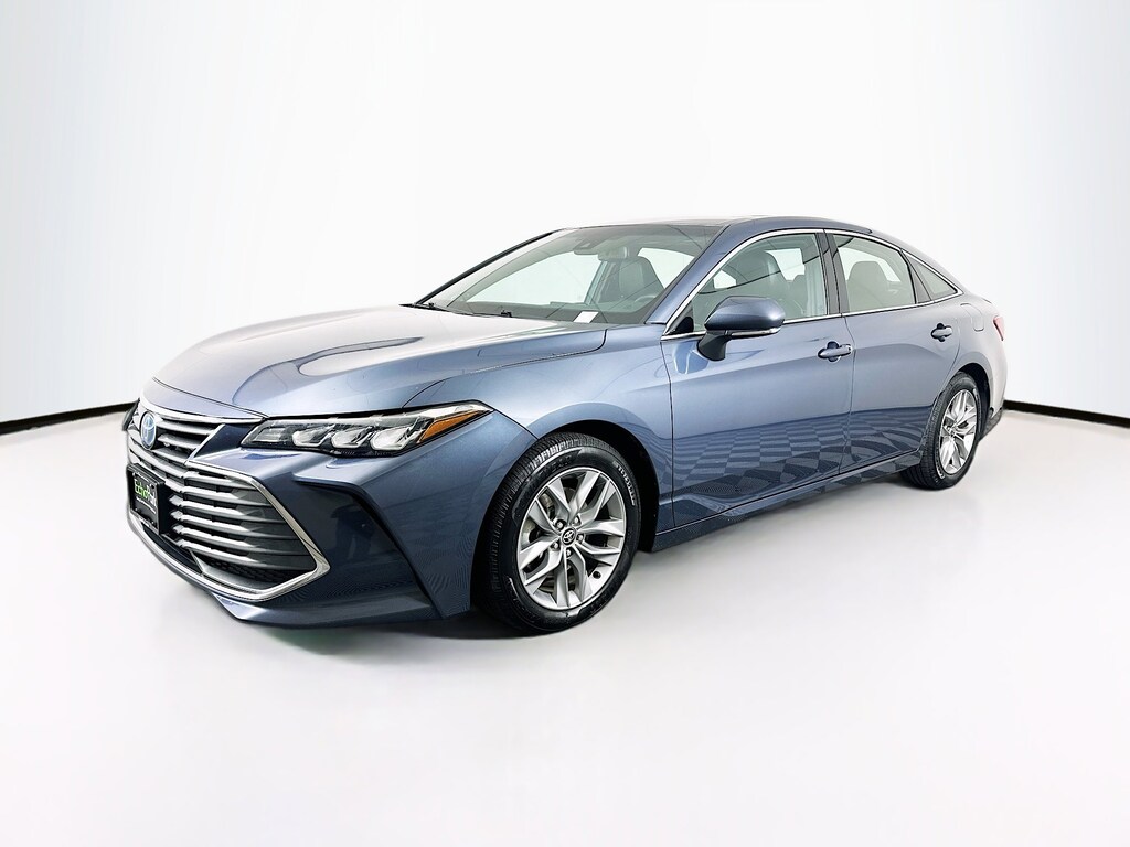 Used 2022 Toyota Avalon Hybrid XLE Hybrid XLE FWD