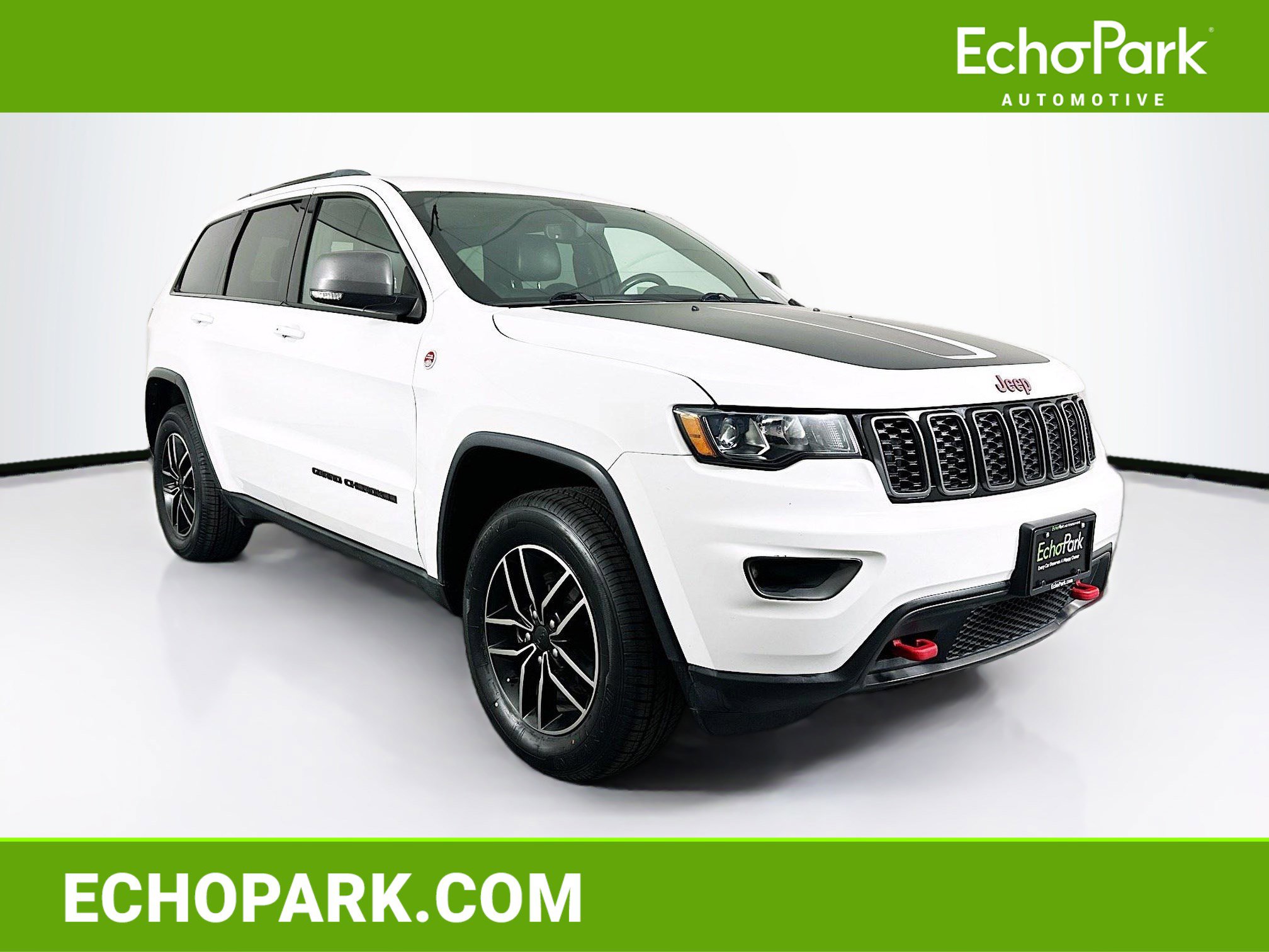 2019 Jeep Grand Cherokee Trailhawk's photo