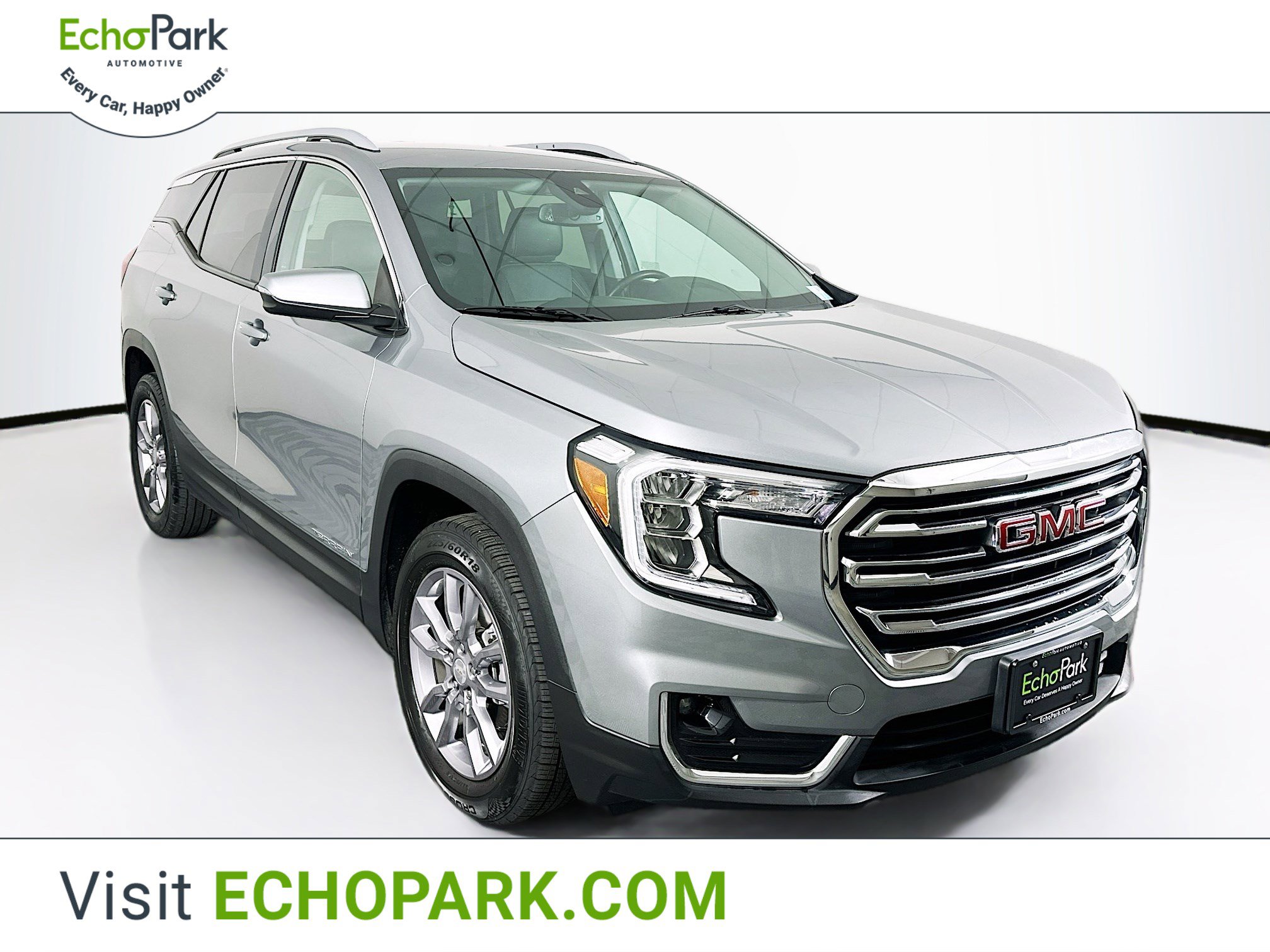 2024 GMC Terrain SLT's photo