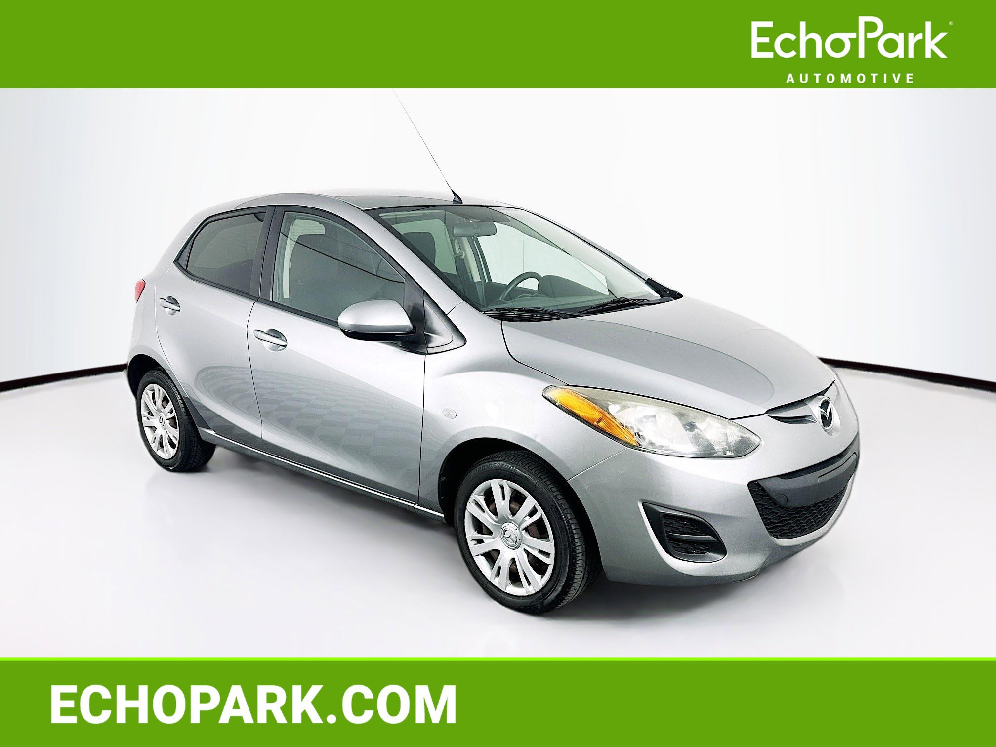 2012 Mazda Mazda2 Sport 5-Door Auto's photo