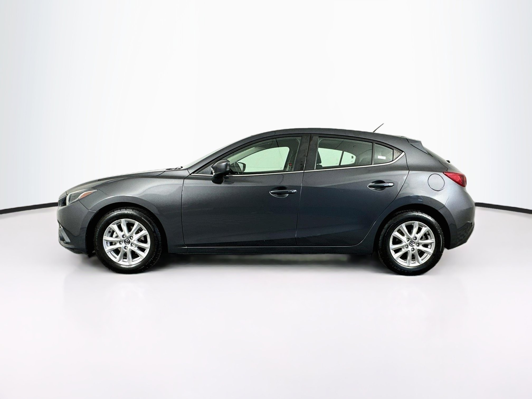 Used 2016 Mazda Mazda3 i Touring HB Auto i Touring