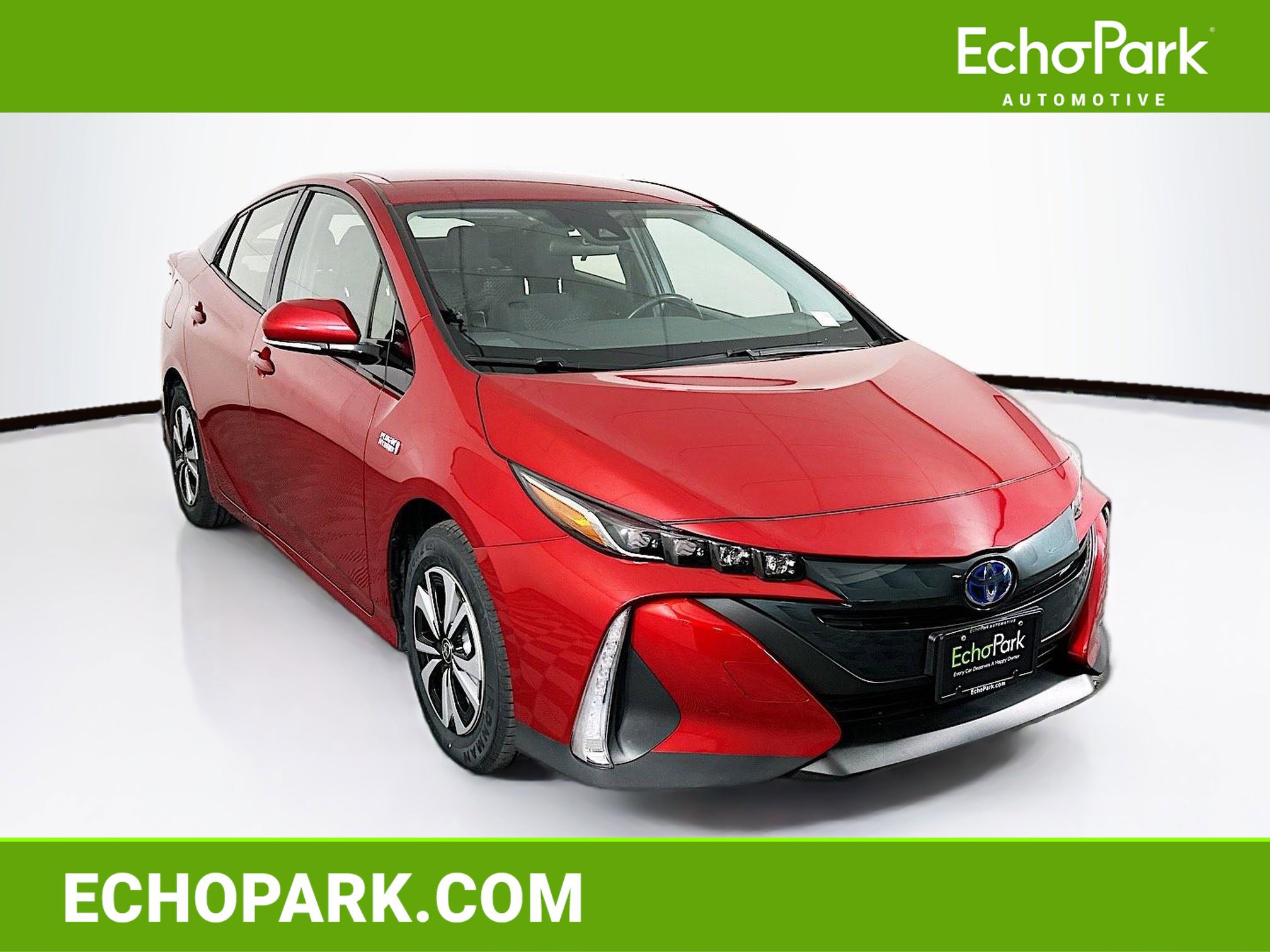 2018 Toyota Prius Prime Plus's photo