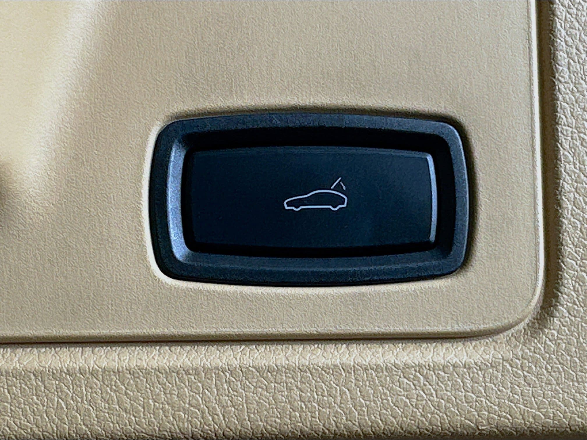2014 Porsche Panamera S - Photo 26