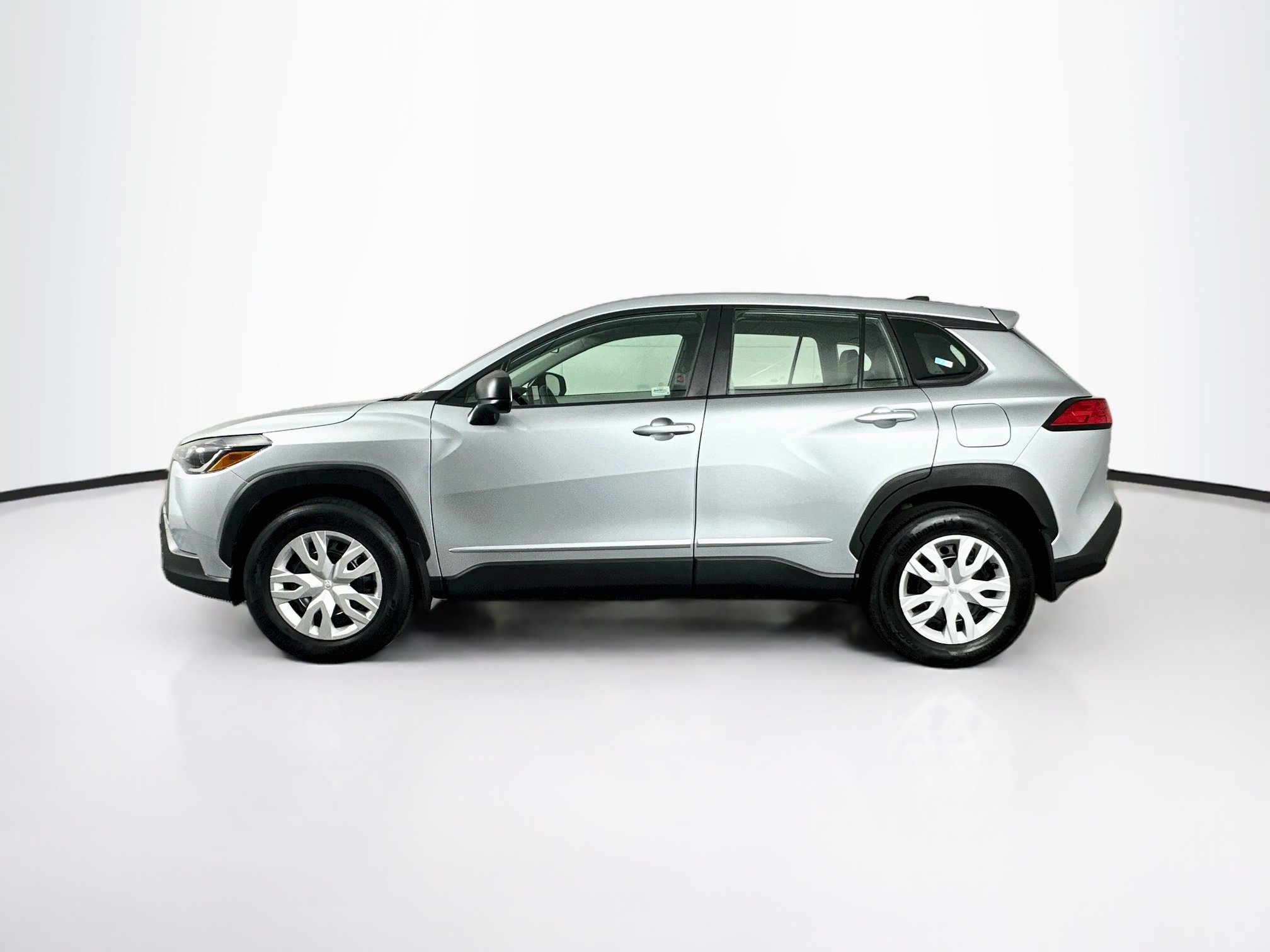 Used 2024 Toyota Corolla Cross L L 4WD