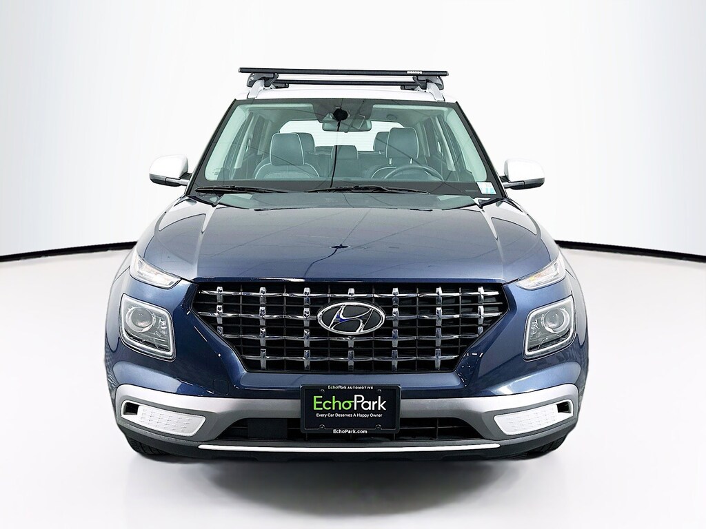 Used 2022 Hyundai Venue Limited Limited IVT