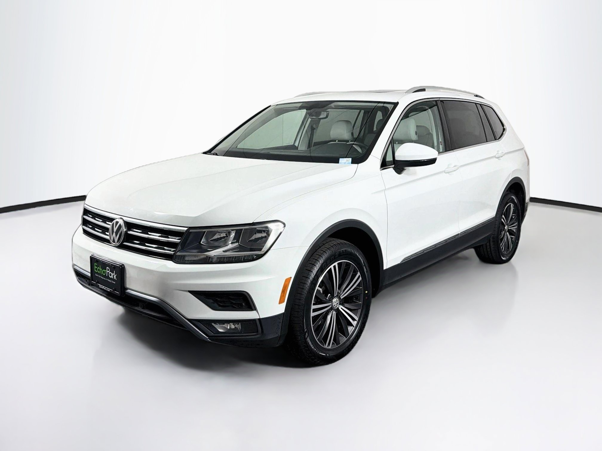 Used 2019 Volkswagen Tiguan SEL 2.0T SEL 4MOTION