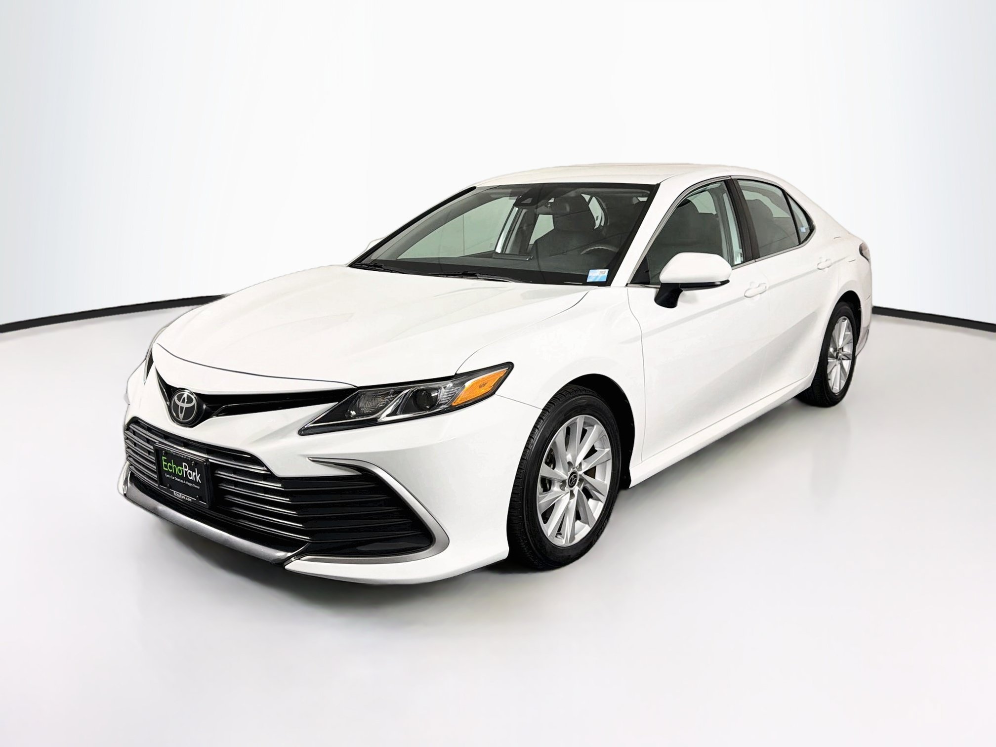 Used 2022 Toyota Camry LE LE Auto