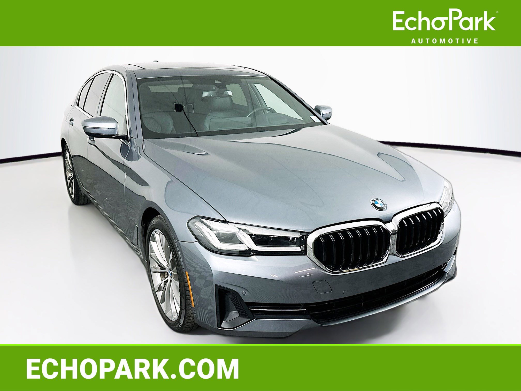 2022 BMW 5 Series 530i's photo