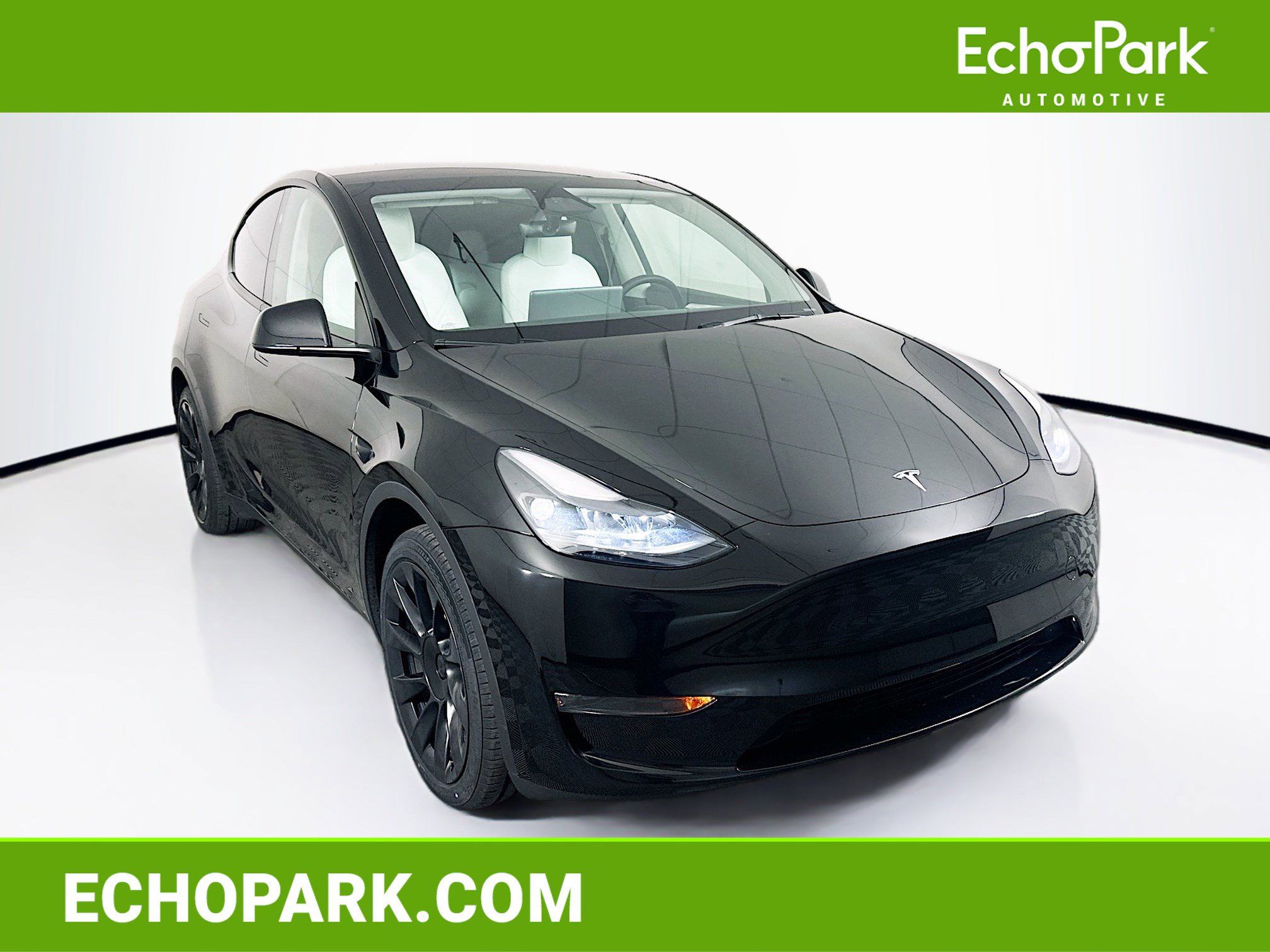 2024 Tesla Model Y Long Range Rear Wheel Drive's photo