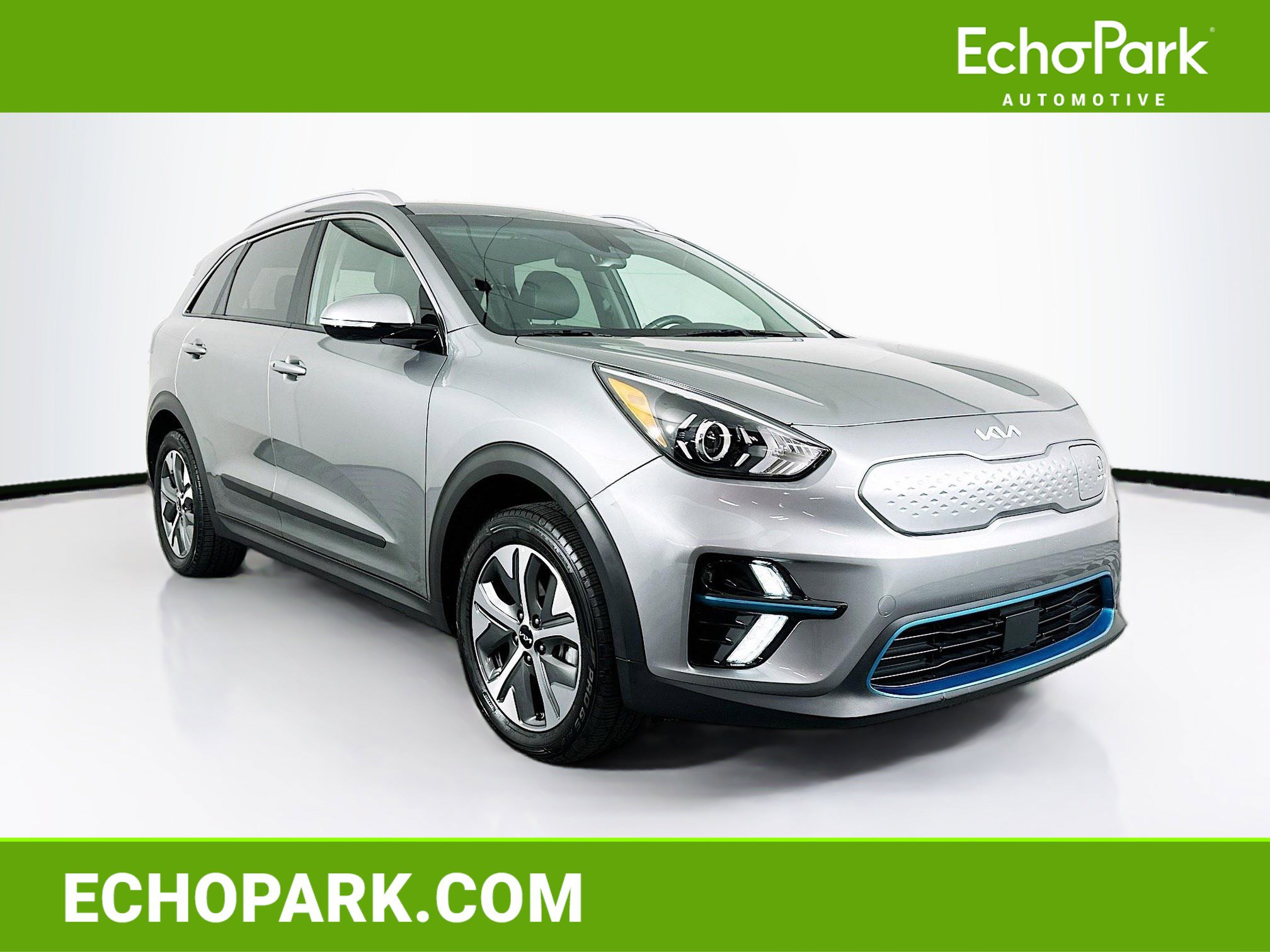 2022 Kia Niro EX's photo